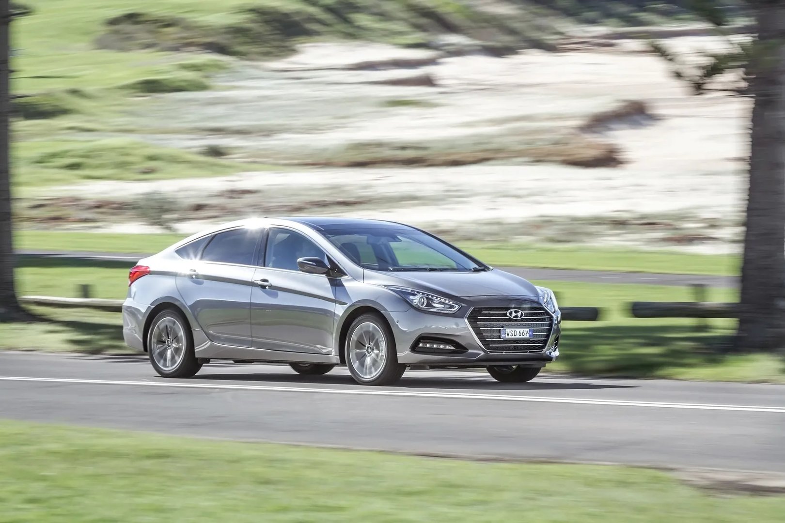 —  Sedan