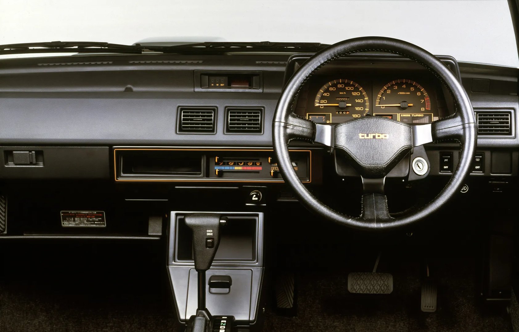 Toyota_Starlet_3_generation__Mini_3-doors__6.jpg