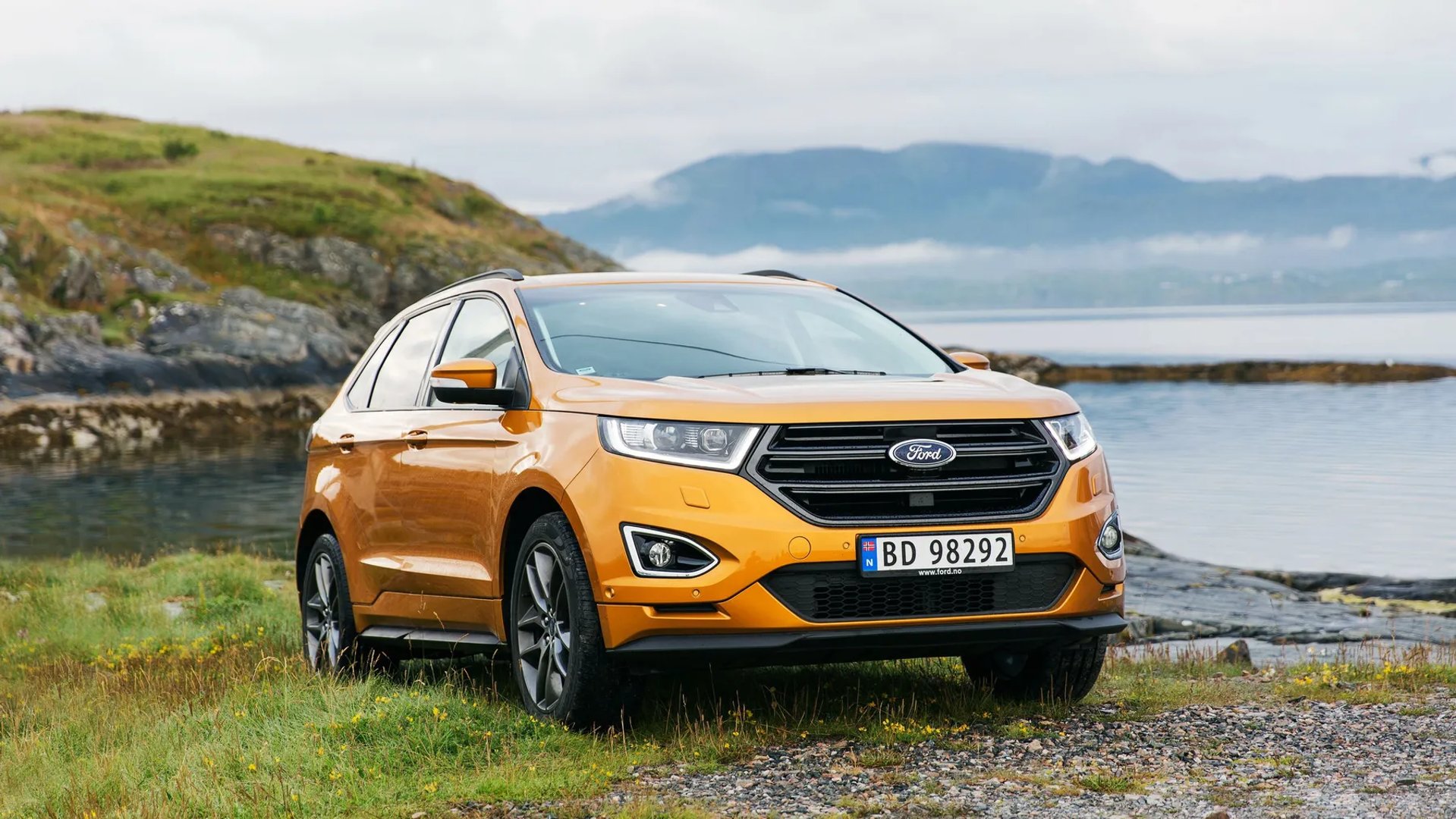 Ford_Edge_2_generation__SUV_5-doors__9.jpg