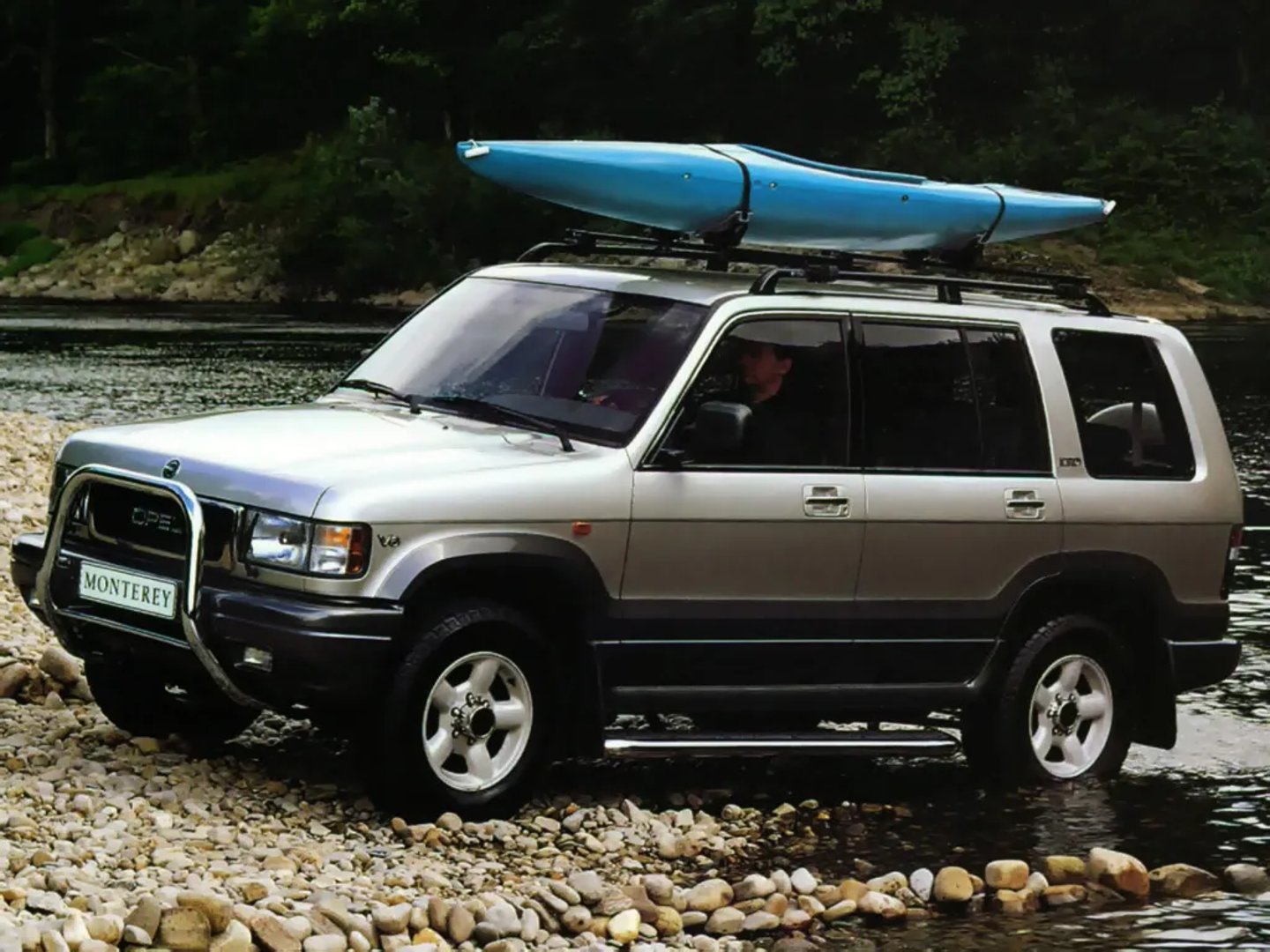 Opel_Monterey_1_generation__SUV_5-doors__2.jpg