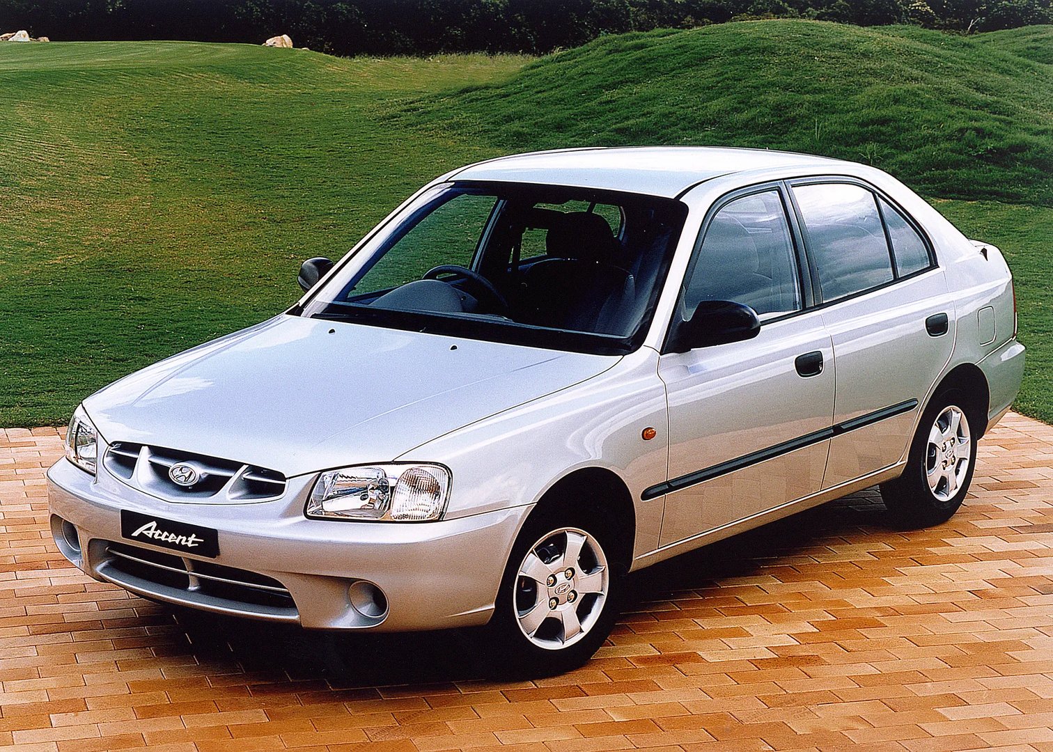 LC  Hatchback 5-door