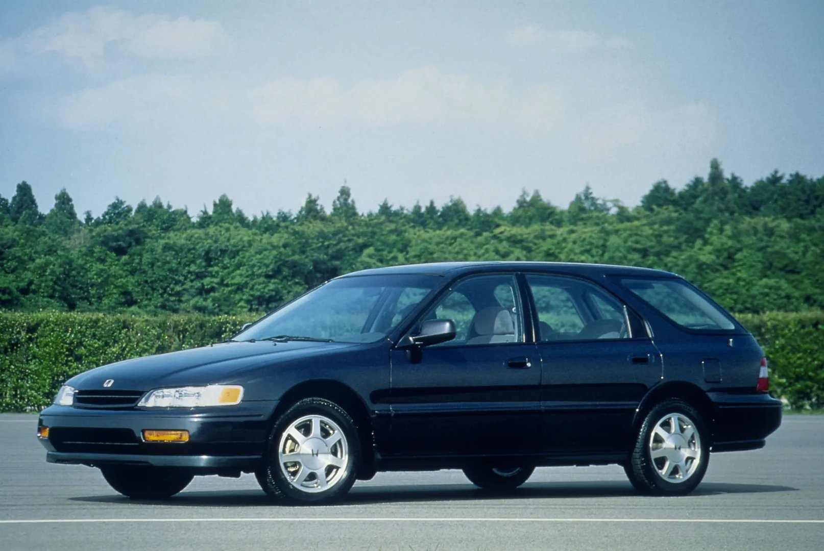 Honda Accord (USA) 5 generation  Estate 5-door