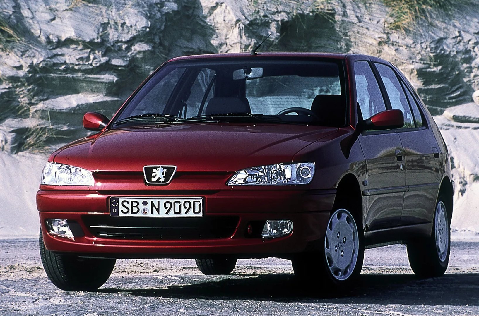 Peugeot_306_1_generation__Mini_5-doors__4.jpg