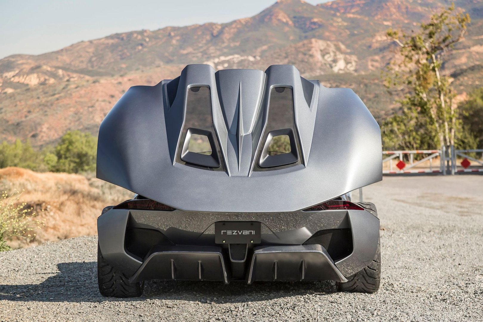rezvani_Beast_1_generation__Cabrio__5.jpg