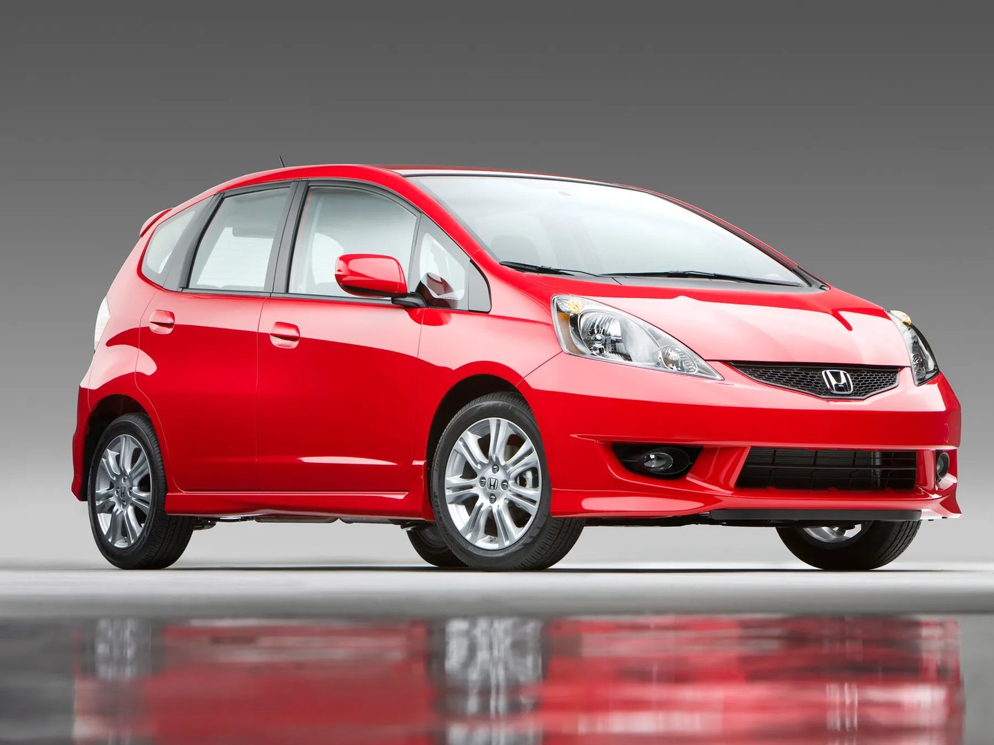 Honda_Fit_2_generation__Mini_5-doors__1.jpg