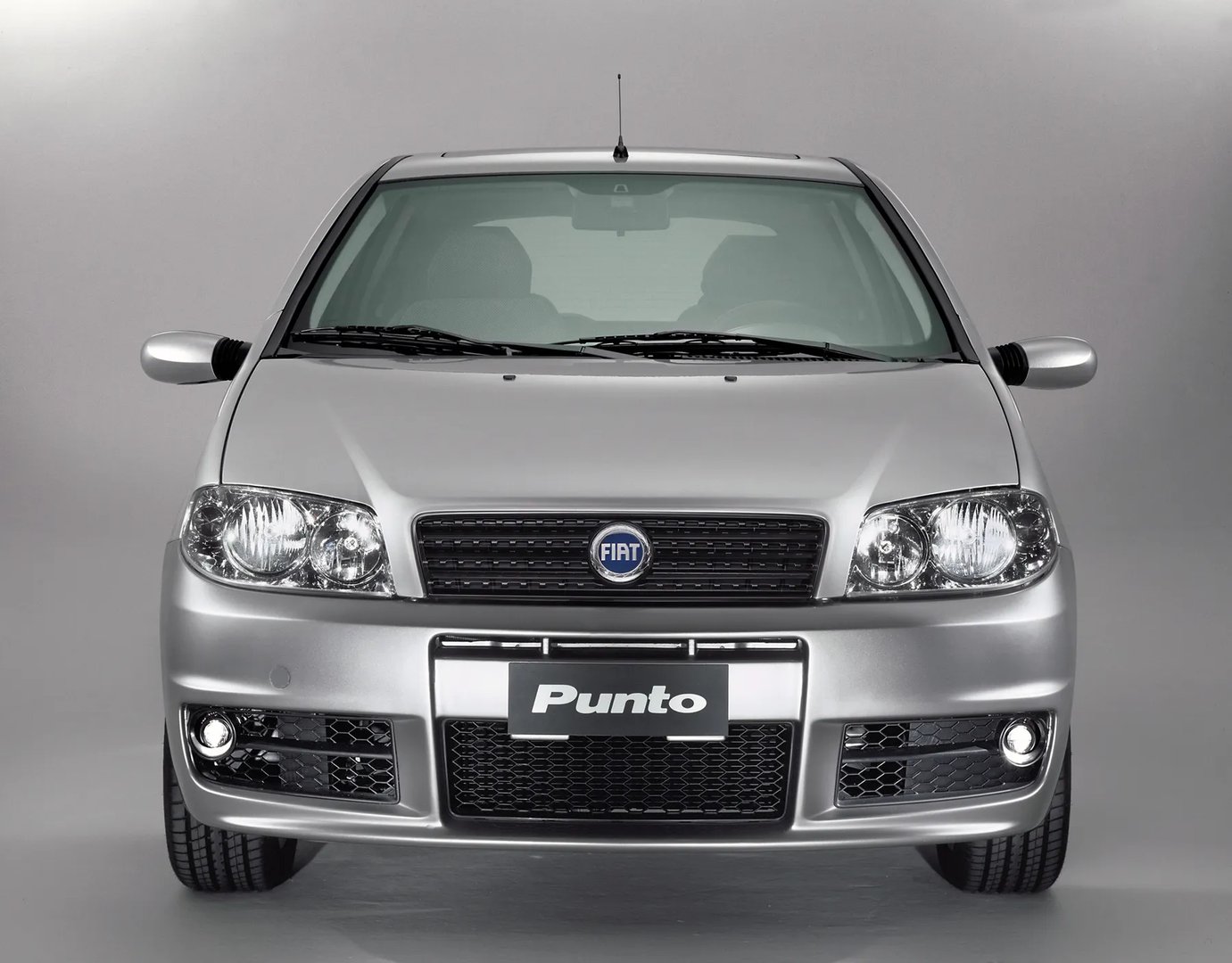 Fiat_Punto_2_generation_restyling__Mini_3-doors__5.jpg