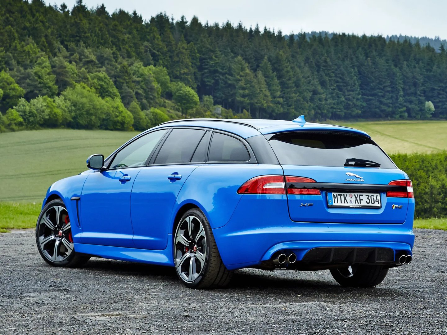 Jaguar_XFR_1_generation_restyling__Estate_5-door__3.jpg