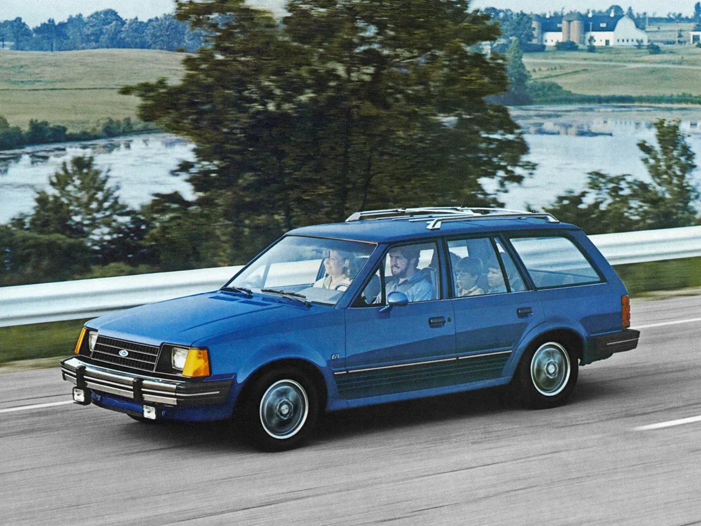 Ford_Escort_(North_America)_1_generation__Estate_5-door__5.jpg