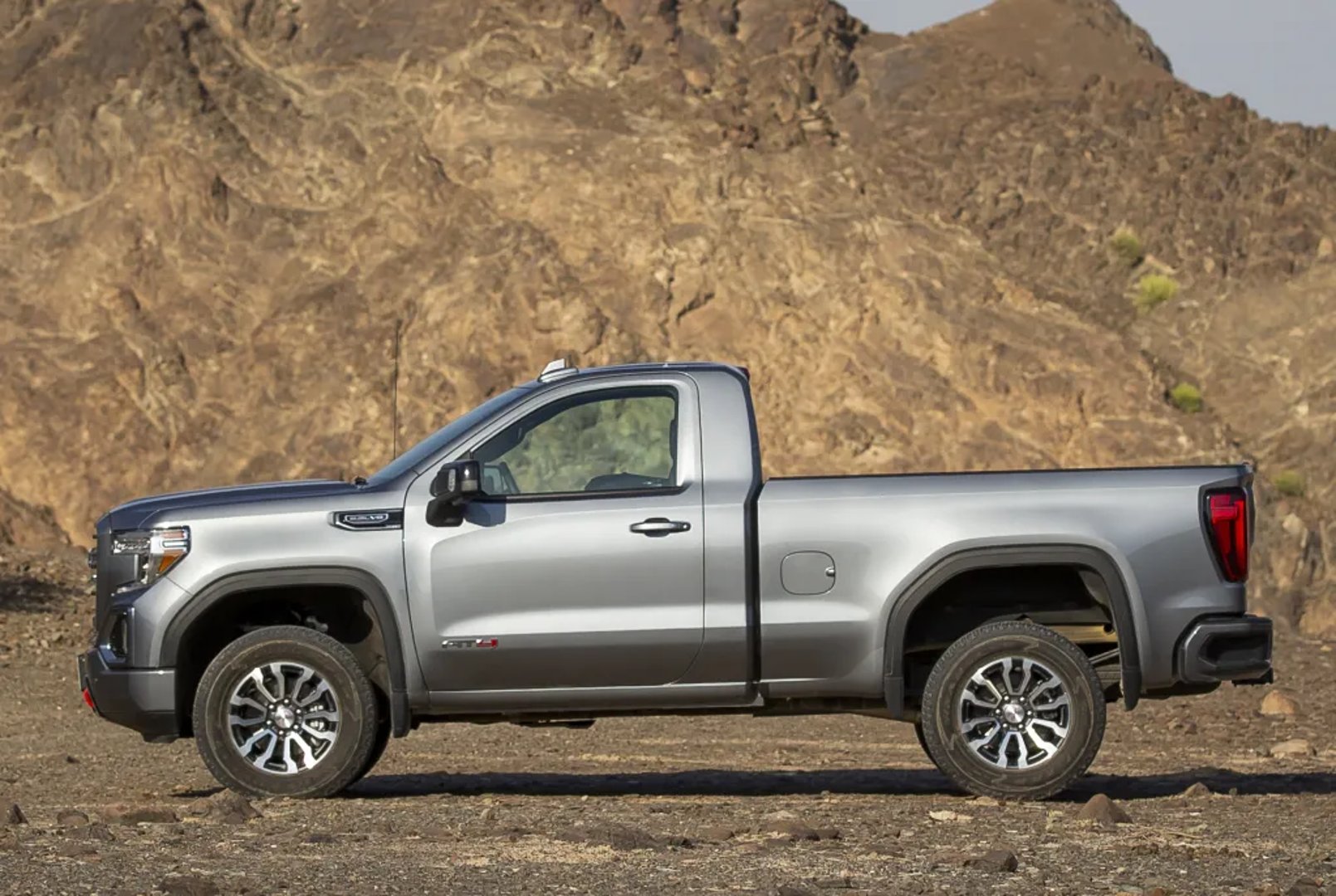GMC_Sierra_4_generation__Pickup_single-cab__3.jpg