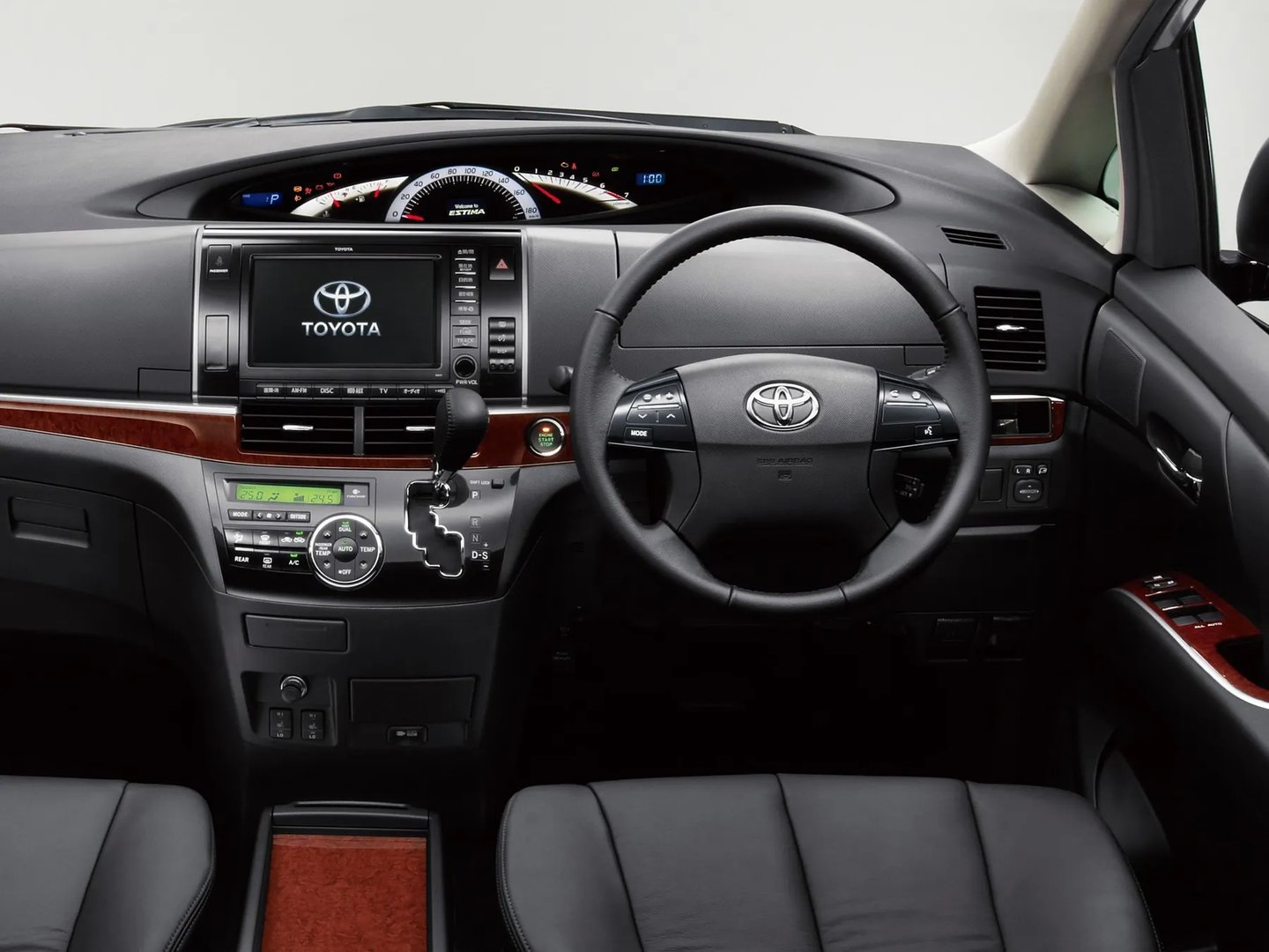 Toyota_Estima_3_generation_restyling_2__Minivan__10.jpg