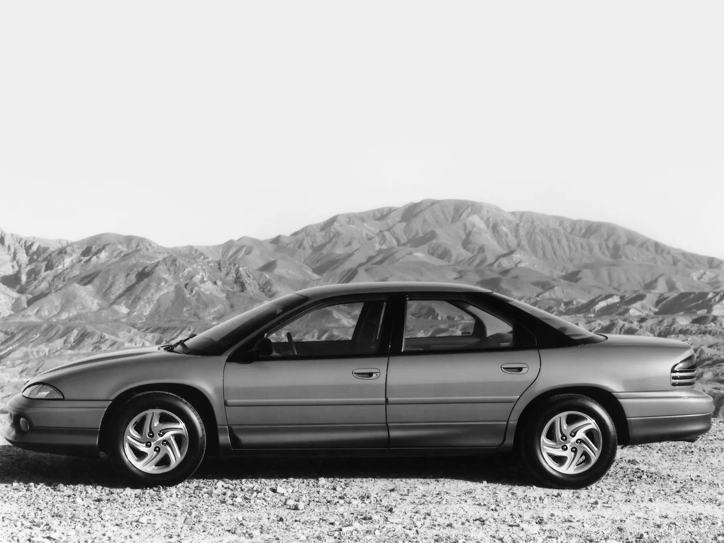 Chrysler_Intrepid_1_generation__Sedan__5.jpg