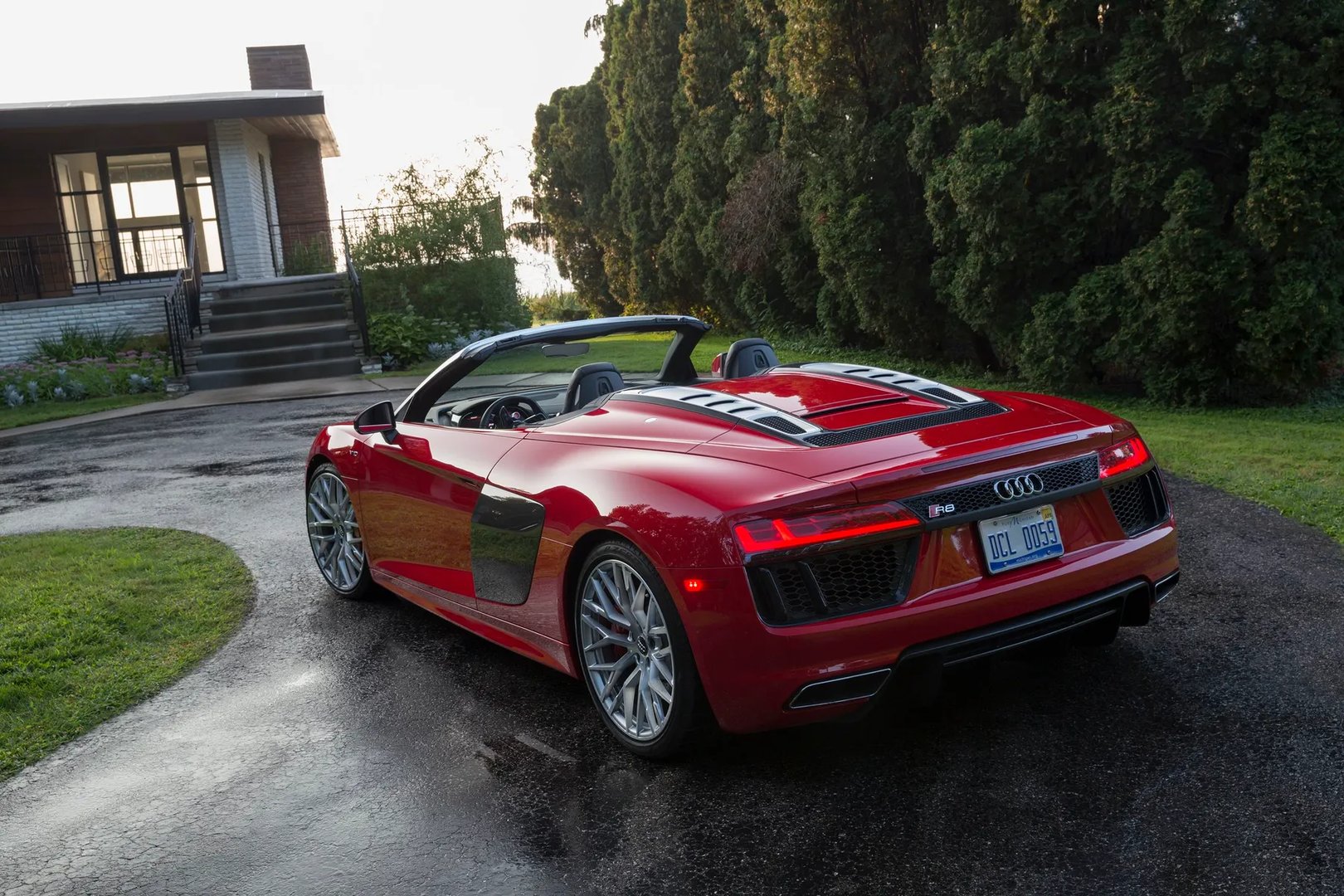 Audi_R8_2_generation__Roadster__13.jpg