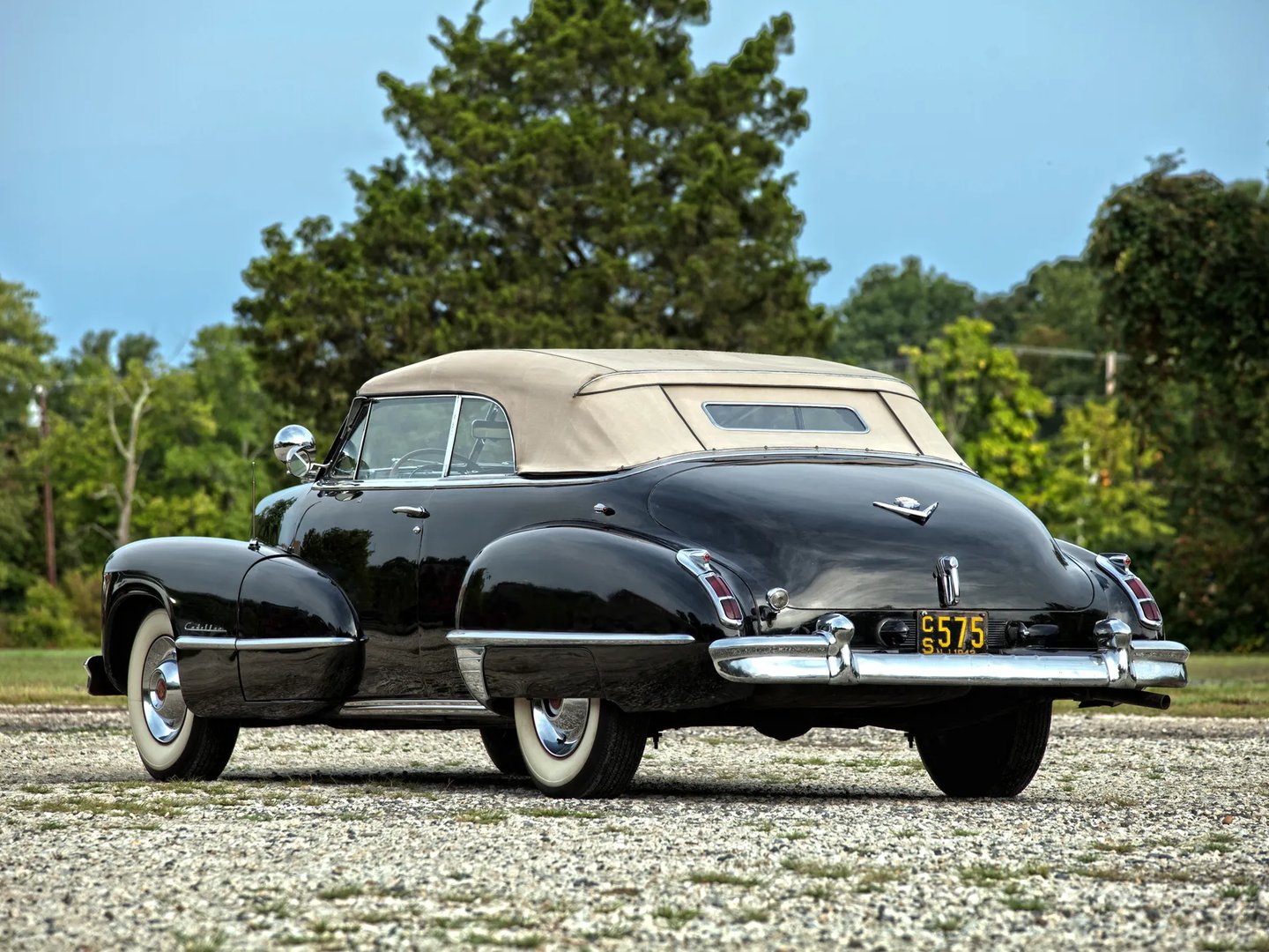 Cadillac_Series_62_2_generation__Cabrio__1.jpg