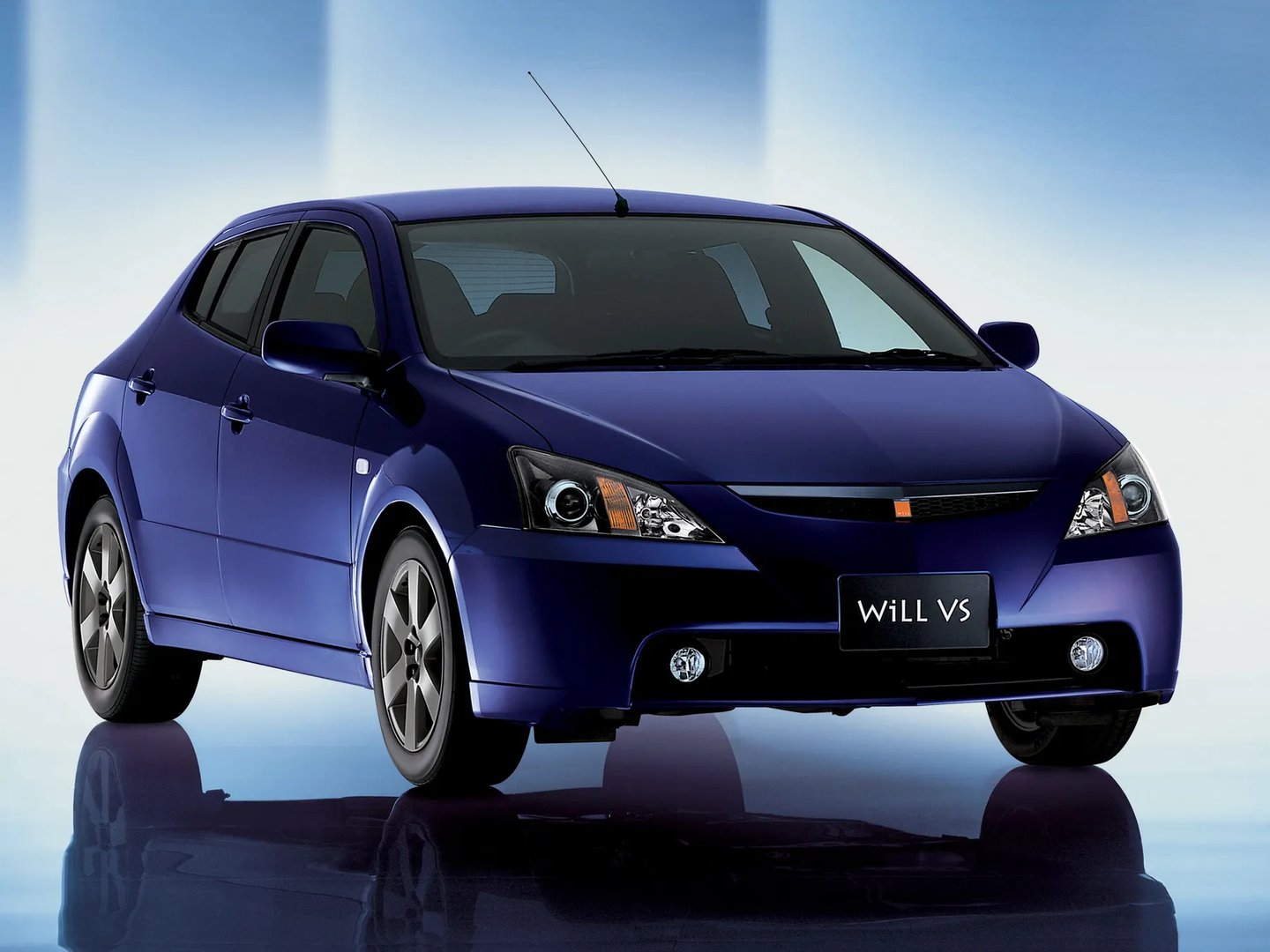 Toyota_WiLL_VS_2_generation__Hatchback_5-door__4.jpg