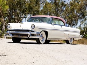 lincoln Capri