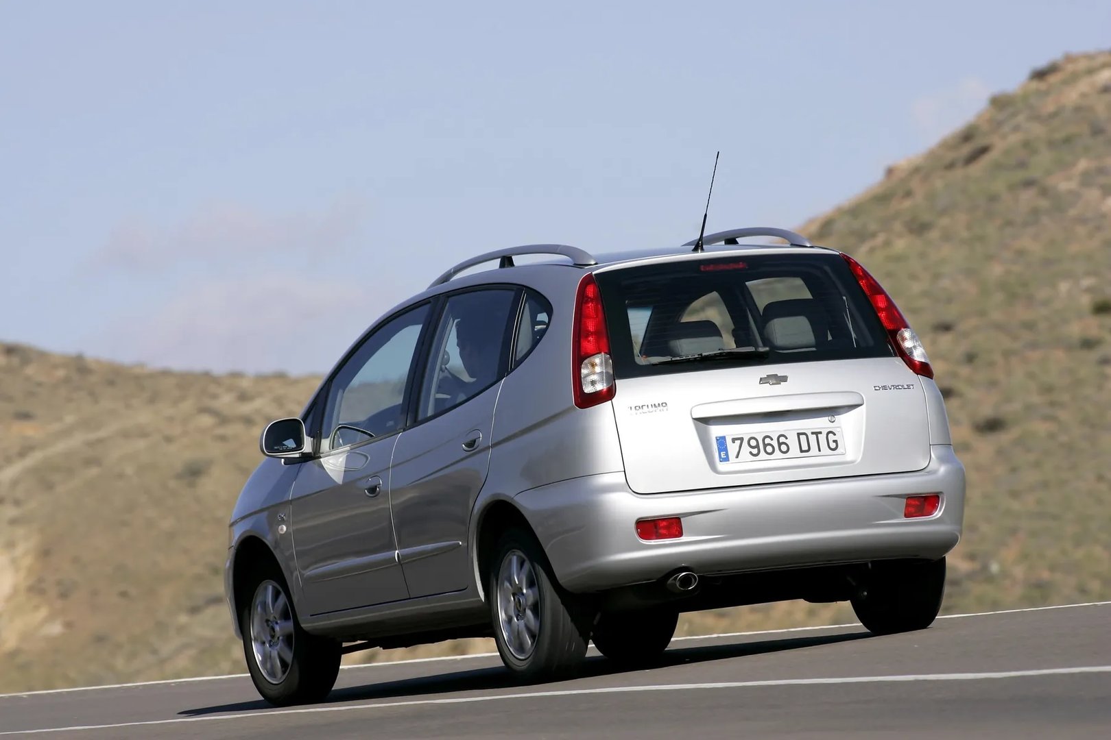 Chevrolet_Tacuma_1_generation__Compact_Van__9.jpg