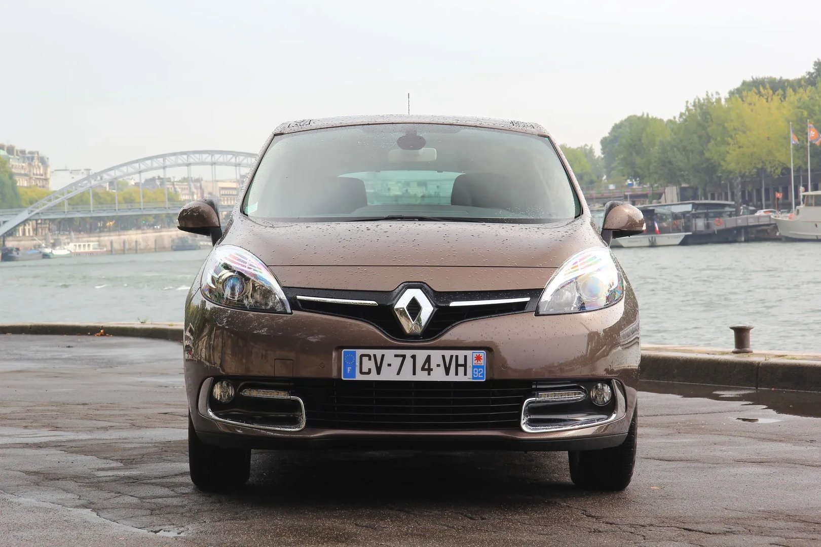 Renault_Scenic_3_generation_restyling_2__Compact_Van__8.jpg
