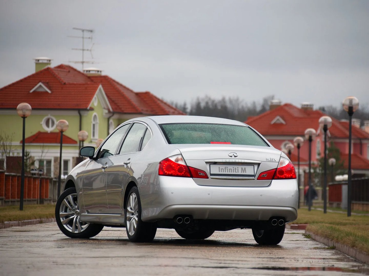Infiniti_M_3_generation_restyling__Sedan__10.jpg