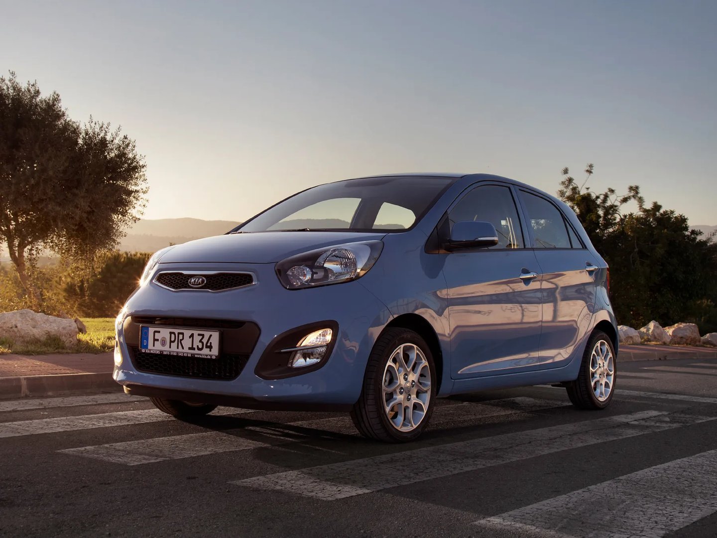 Kia_Picanto_2_generation__Mini_5-doors__5.jpg
