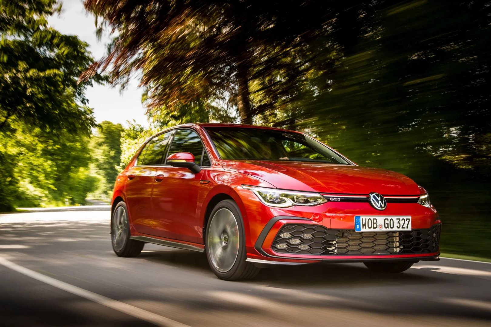 —  Hatchback 5-door
