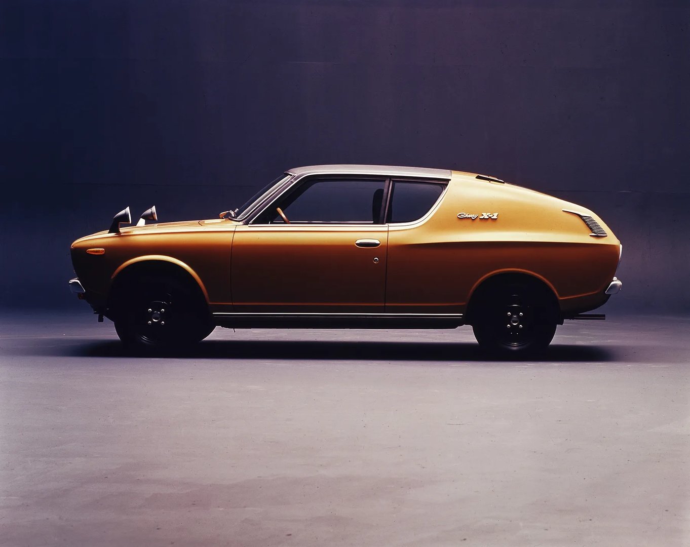 Nissan_Cherry_1_generation__Coupe__10.jpg