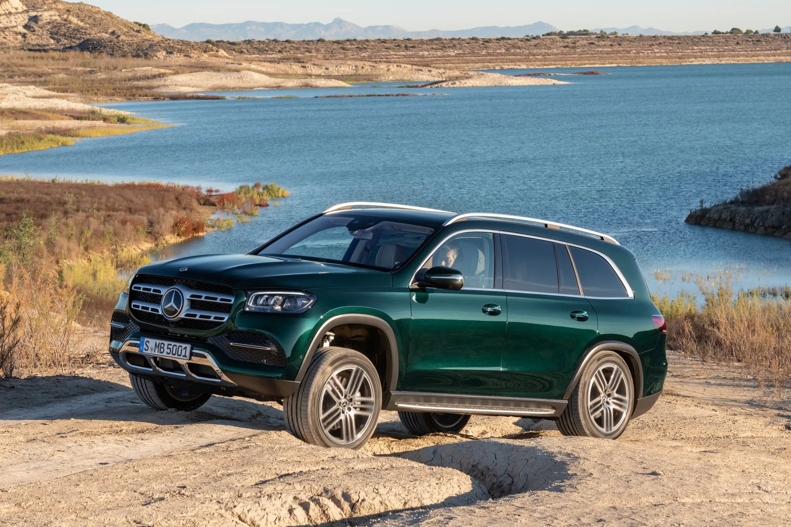 X167  SUV 5-doors
