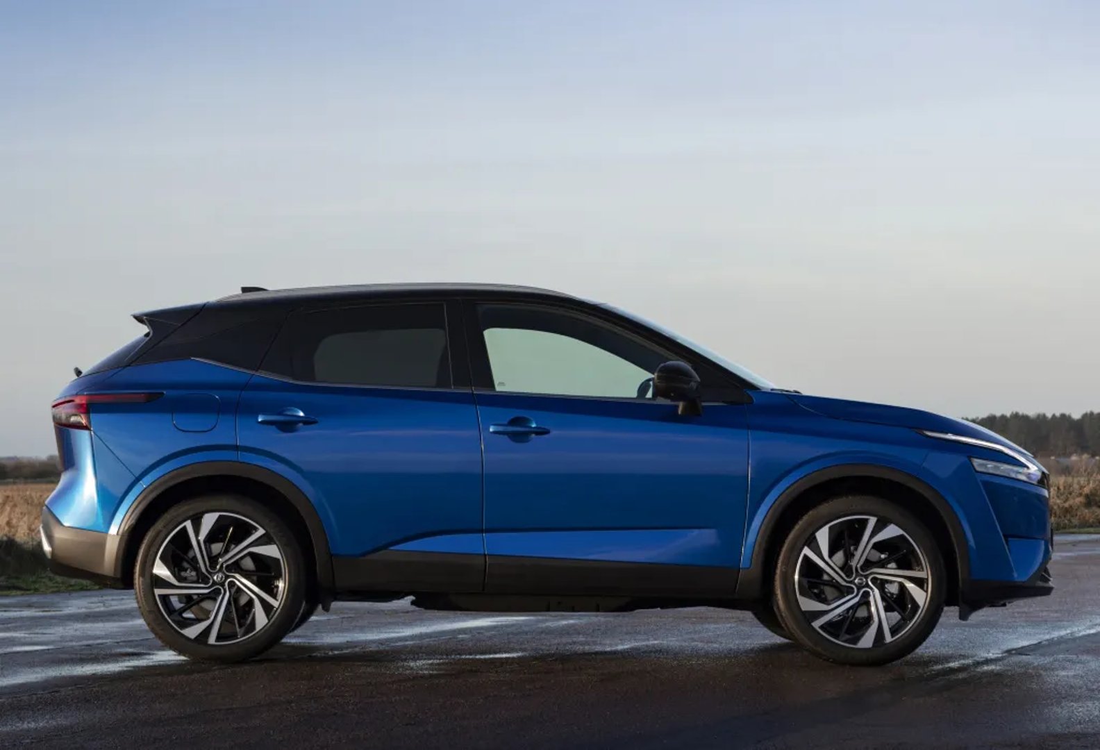 Nissan_Qashqai_3_generation__SUV_5-doors__3.jpg