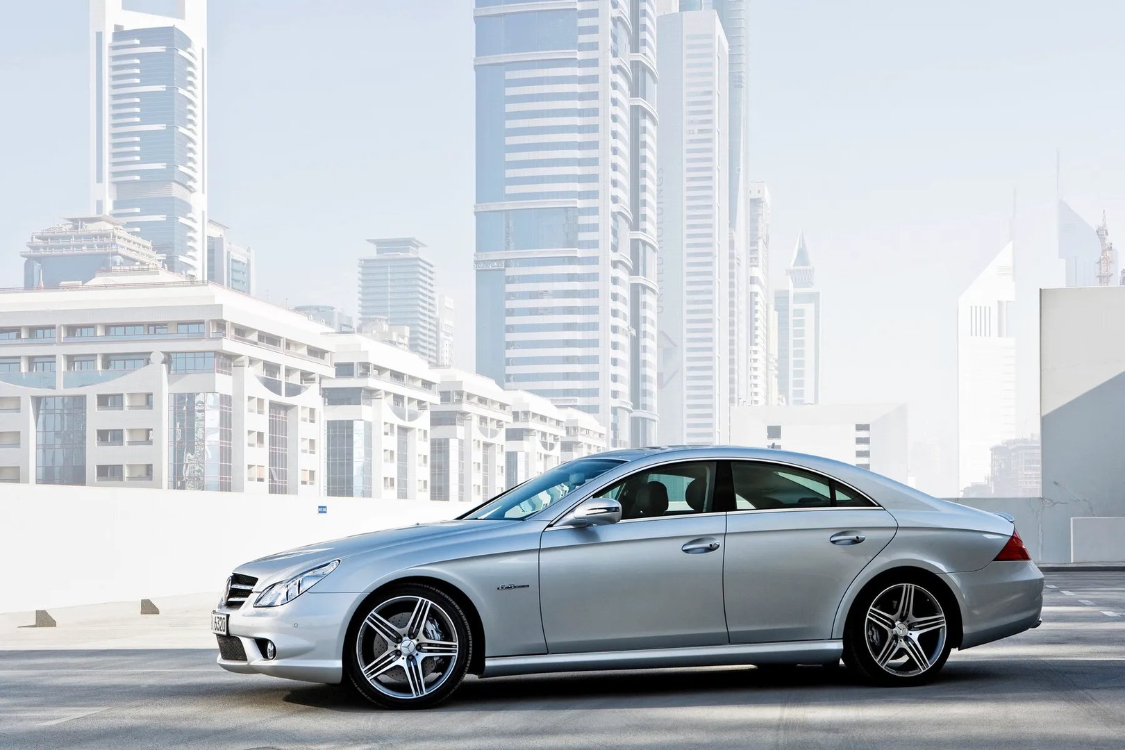 Mercedes_CLS_AMG_1_generation_restyling__Sedan__12.jpg