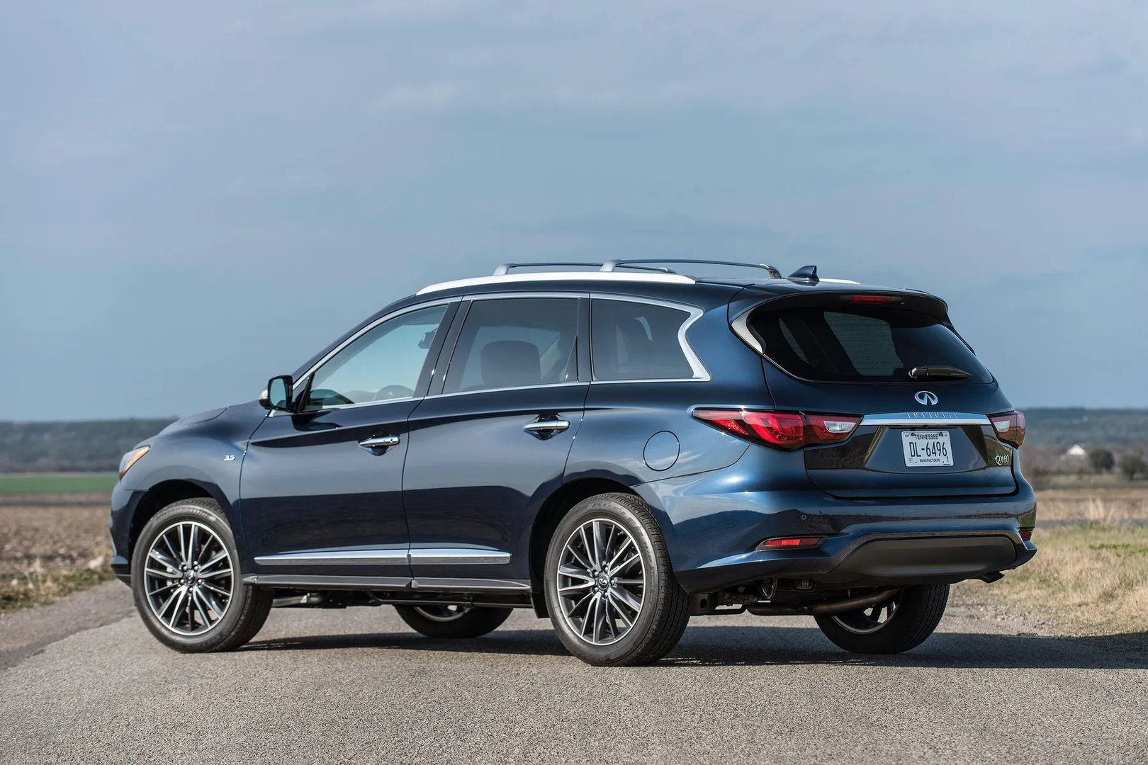 Infiniti_QX60_1_generation__SUV_5-doors__6.jpg
