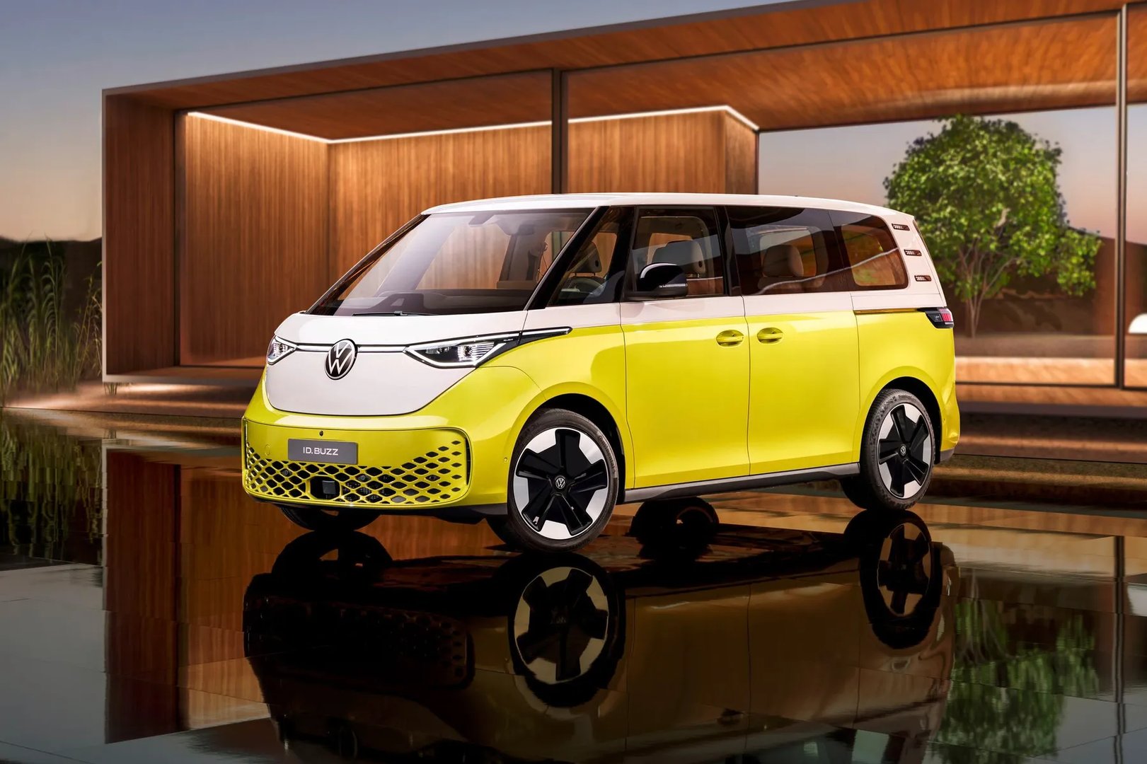 Volkswagen_ID_BUZZ_1_generation__Minivan__8.jpg