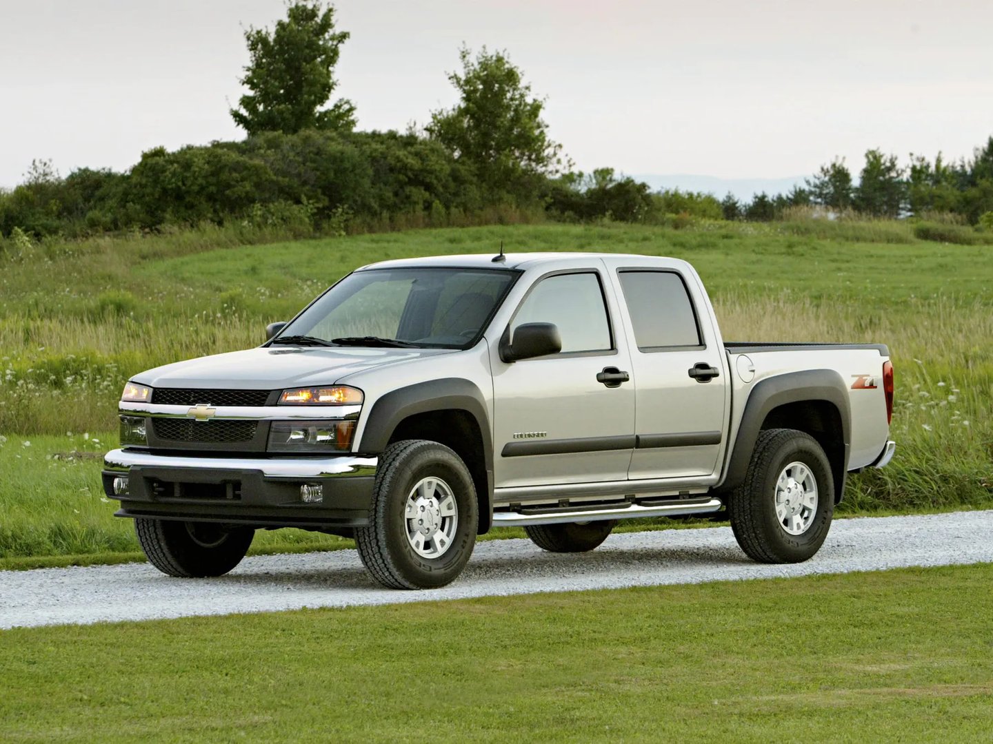 Chevrolet_Colorado_1_generation__Pickup_double-cab__6.jpg