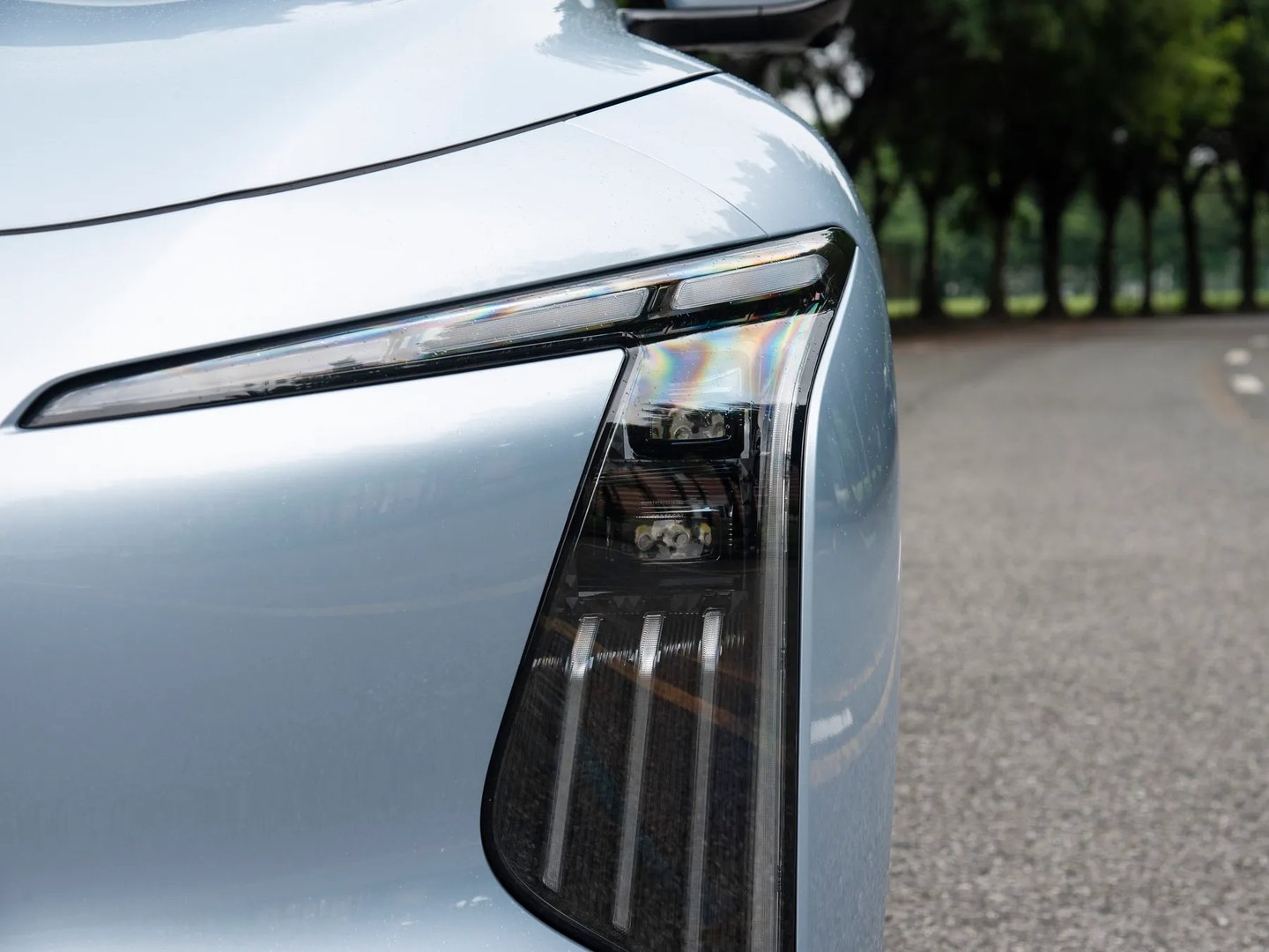 forthing_S7_1_generation__Liftback__10.jpg