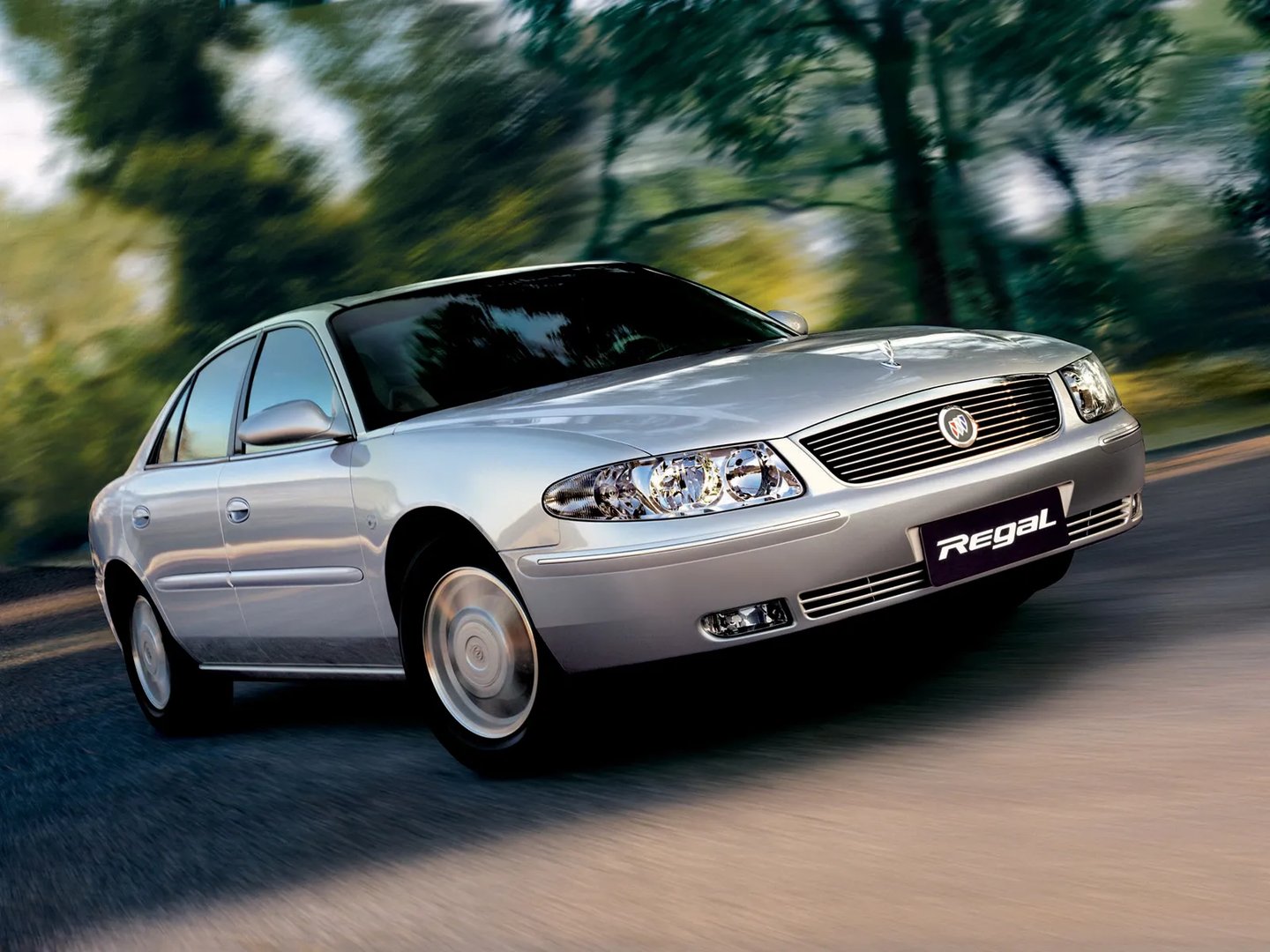 Buick_Regal_4_generation__Sedan__2.jpg