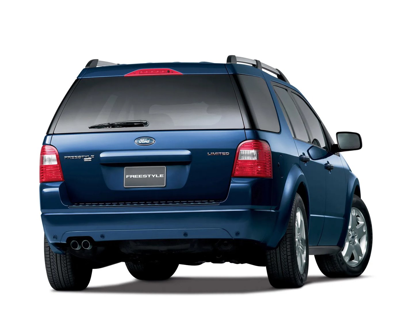Ford_Freestyle_1_generation__SUV_5-doors__9.jpg
