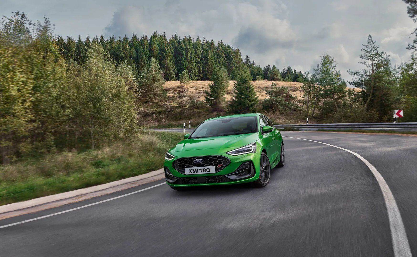 Ford_Focus_ST_4_generation_restyling_1__Hatchback_5-door__3.jpg