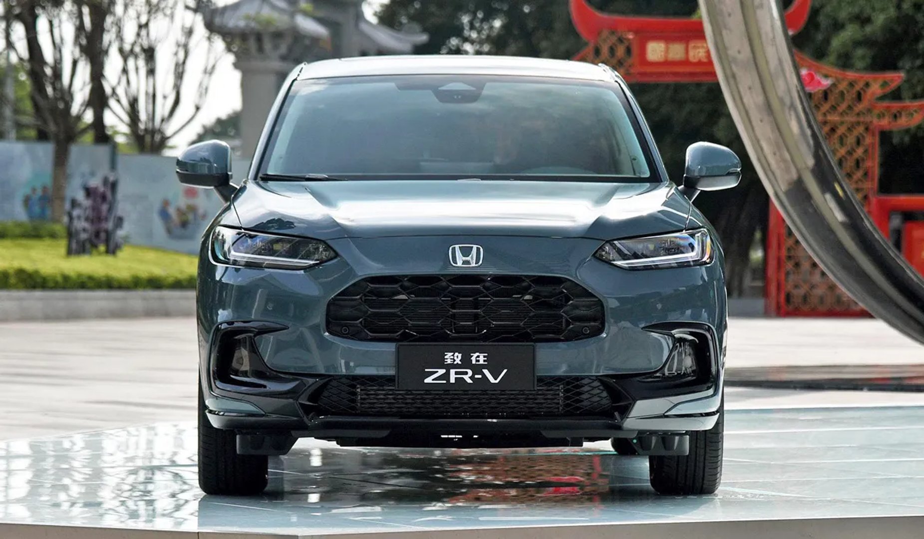 Honda_ZR-V_1_generation__SUV_5-doors__3.jpg