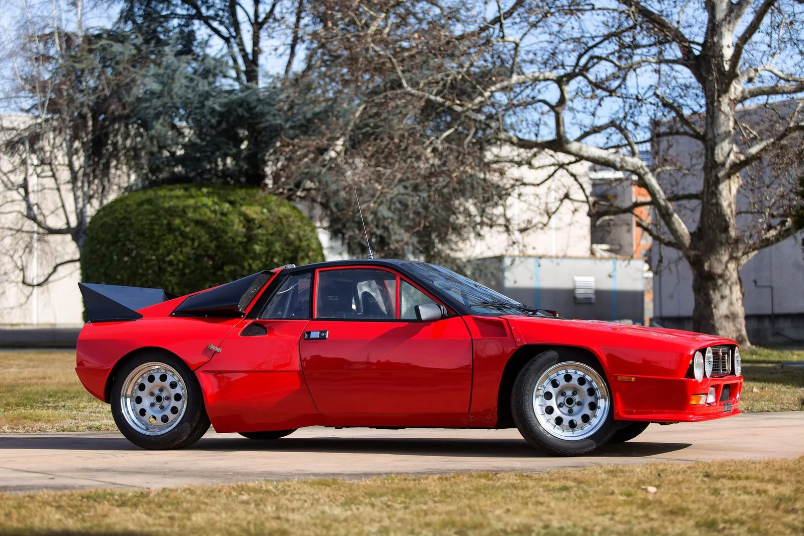 Lancia_Rally_037_1_generation__Coupe__4.jpg