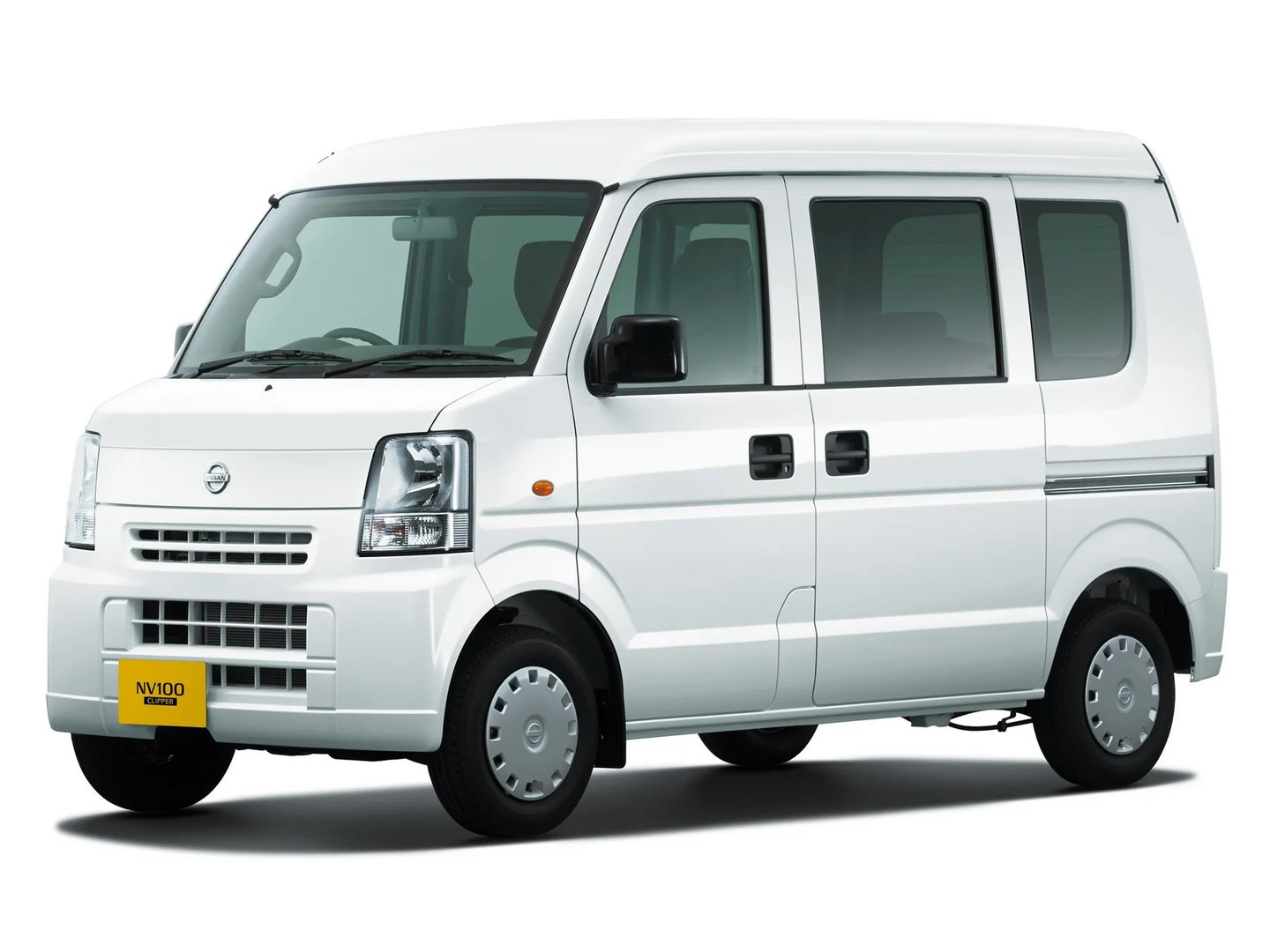 Nissan_NV100_Clipper_2_generation__Microvan__1.jpg