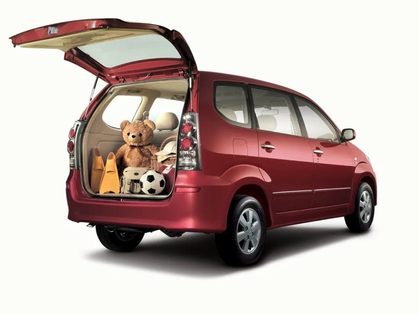 Daihatsu_Xenia_1_generation__Compact_Van__1.jpg