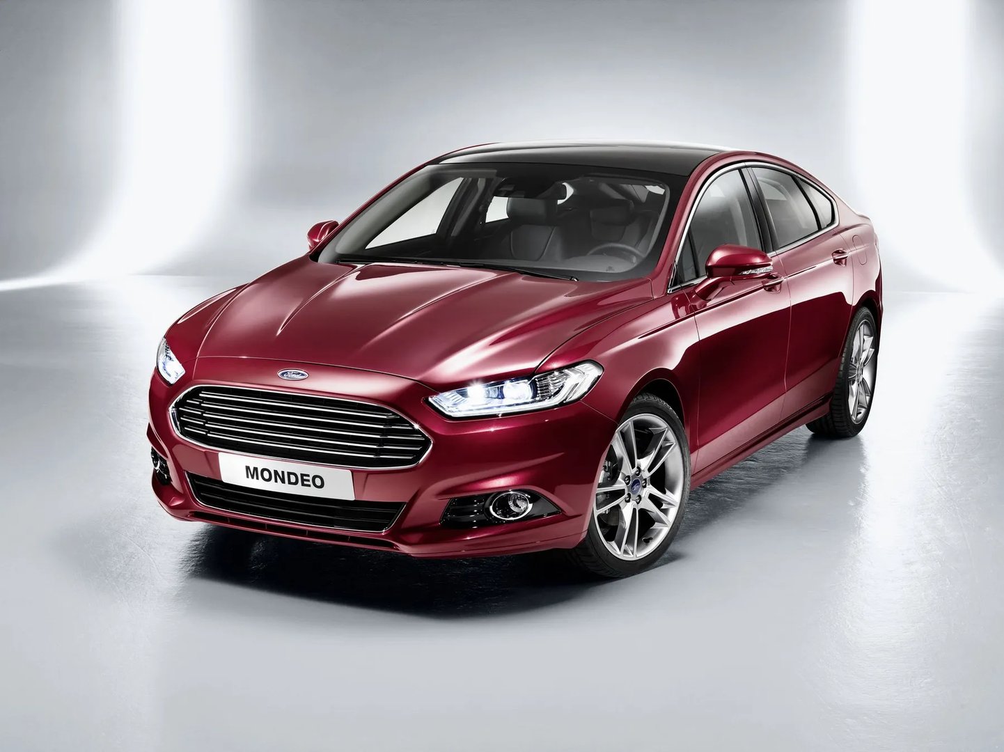 Ford Mondeo 5 generation  Liftback