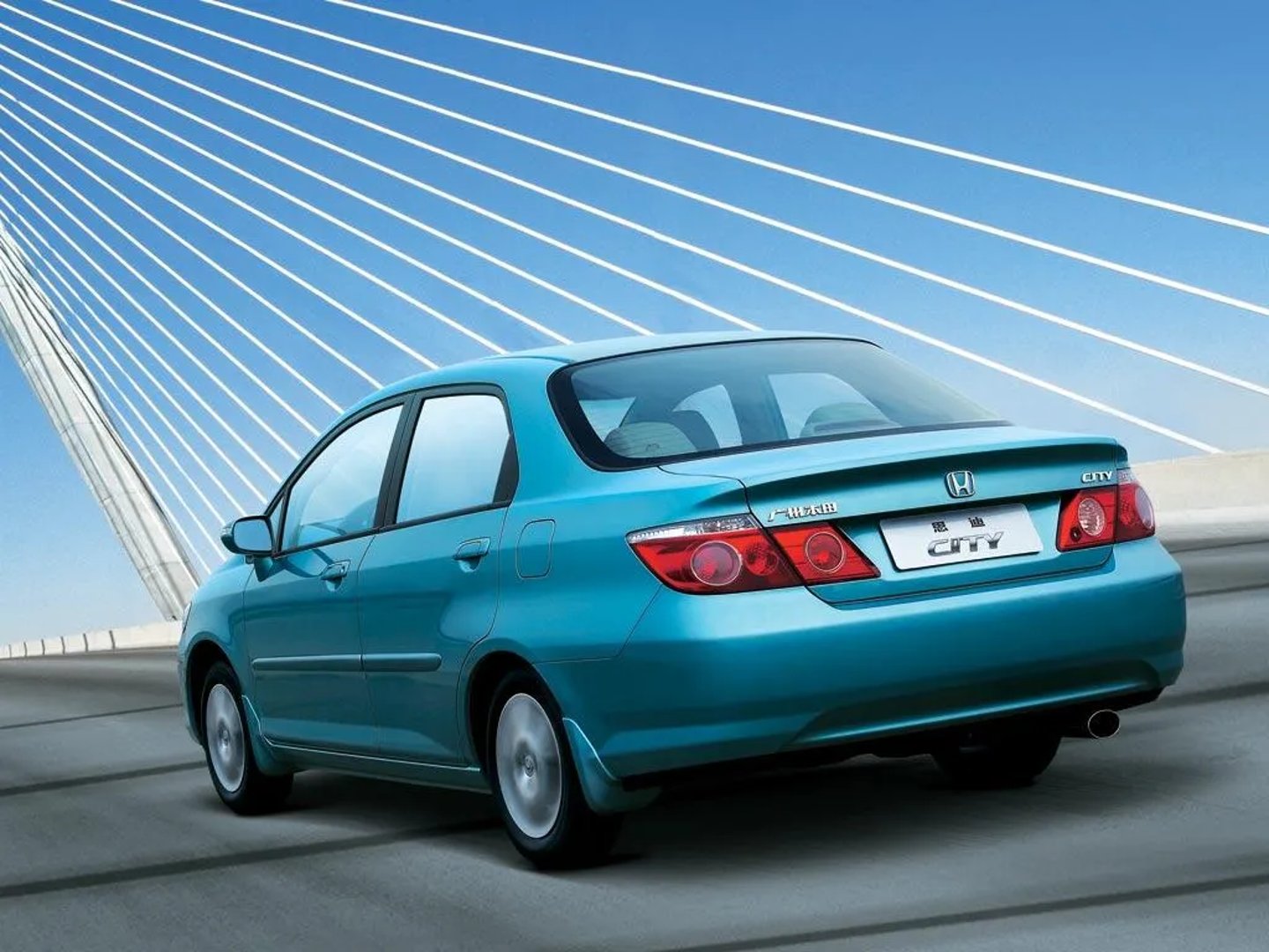 Honda_City_4_generation__Sedan__1.jpg