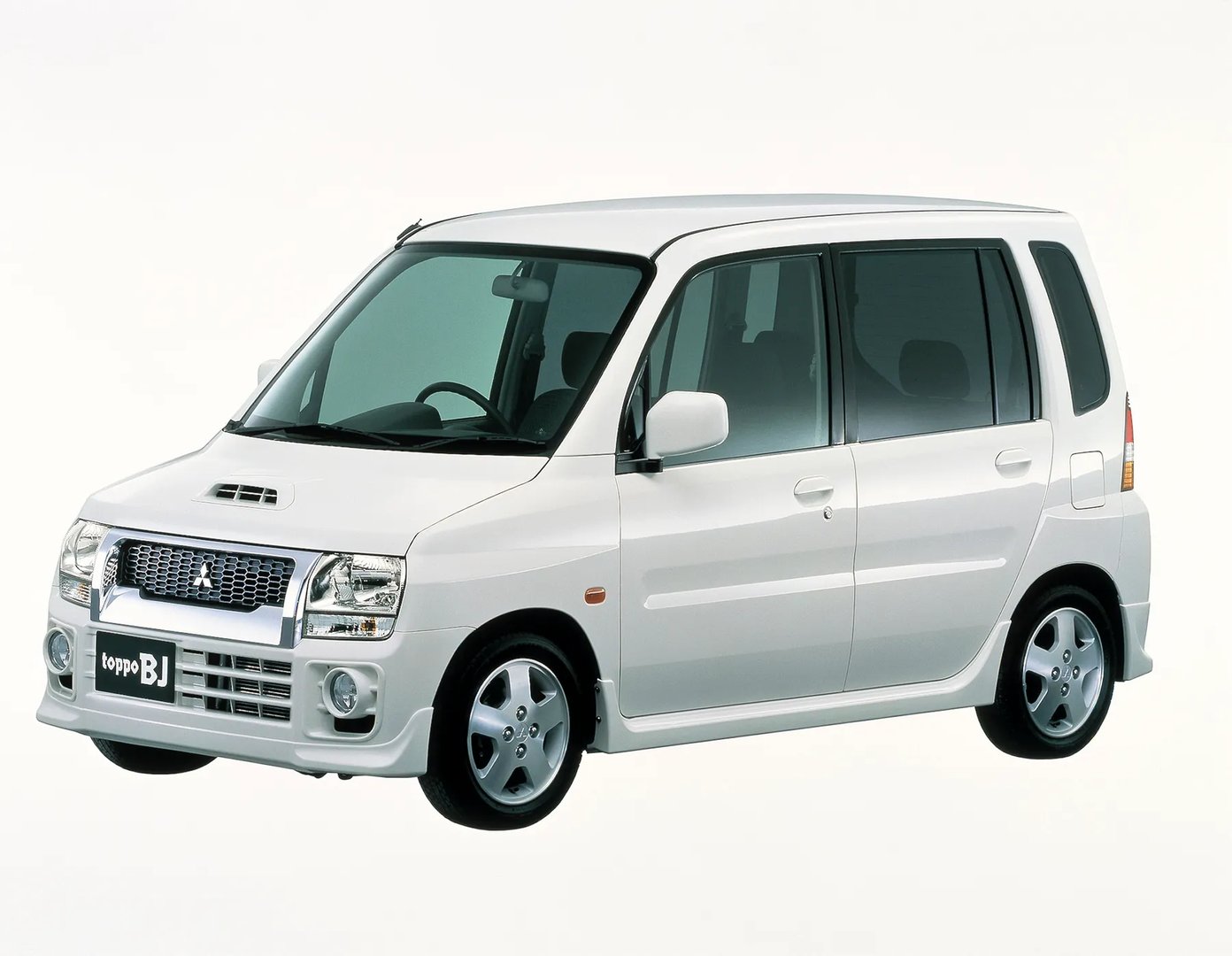 Mitsubishi_Toppo_2_generation__Compact_Van__2.jpg