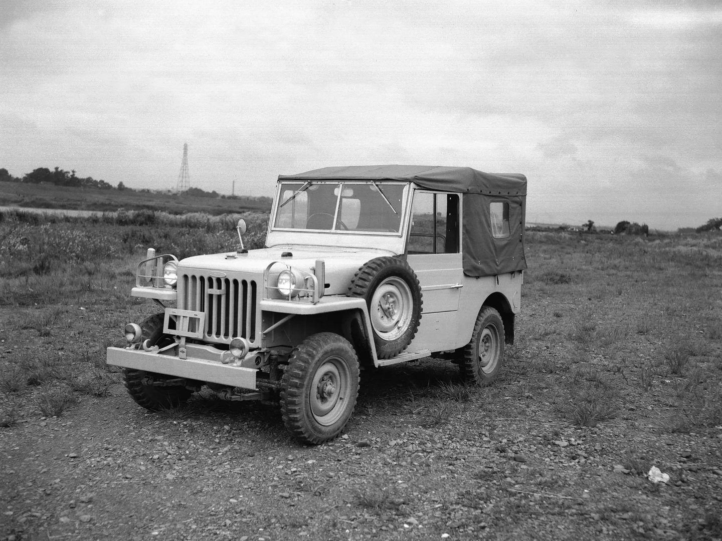 Toyota_LC_2_generation__SUV_cabriolet__1.jpg