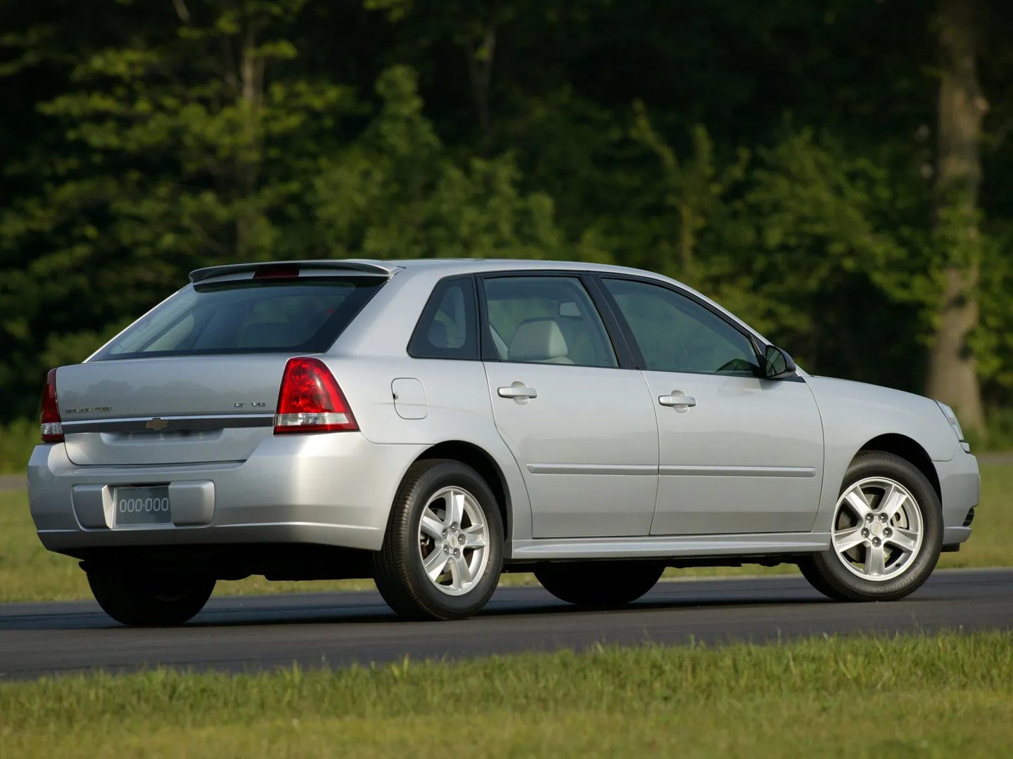 Chevrolet_Malibu_6_generation__Hatchback_5-door__8.jpg
