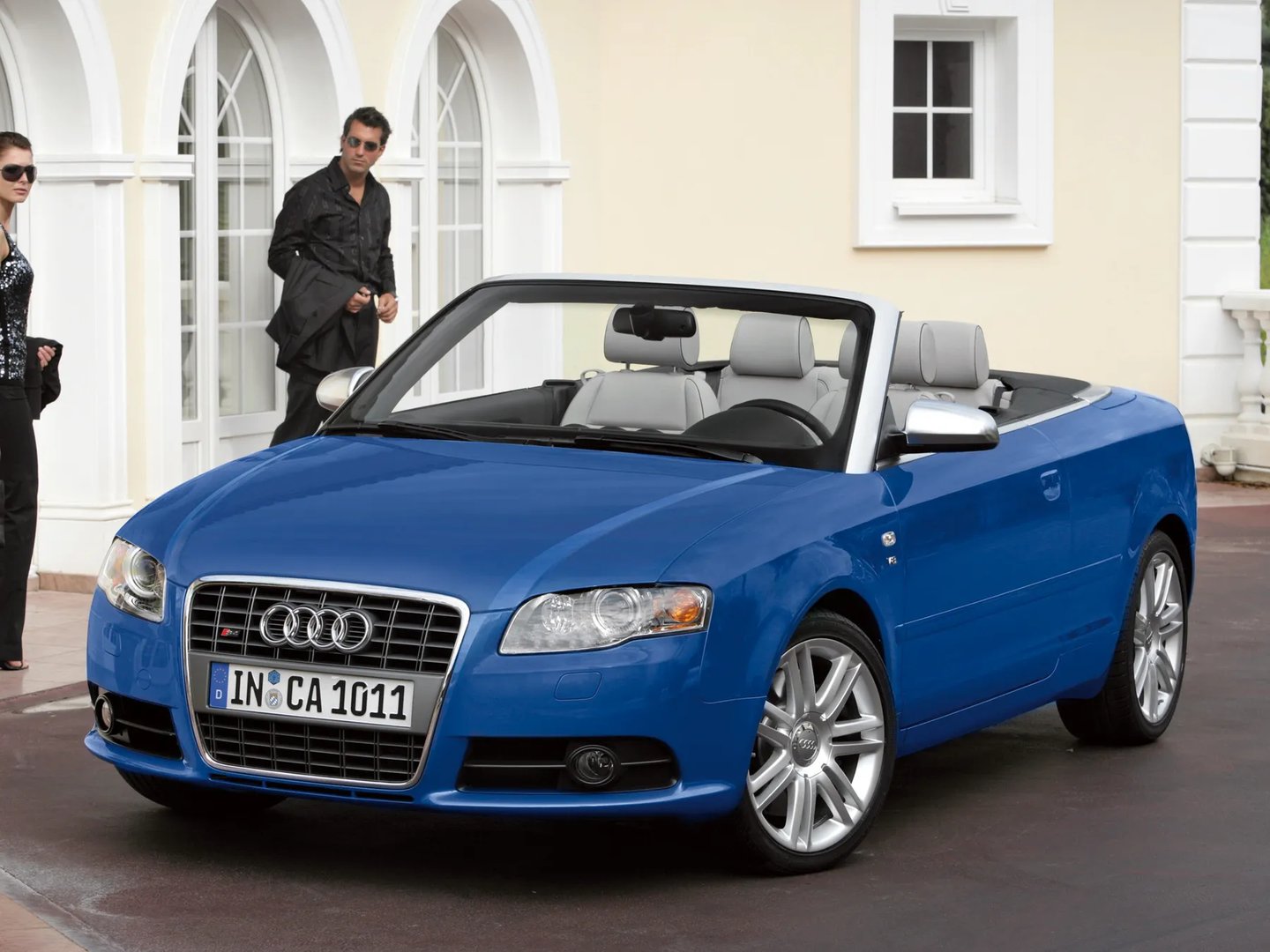 Audi_S4_3_generation__Cabrio__6.jpg