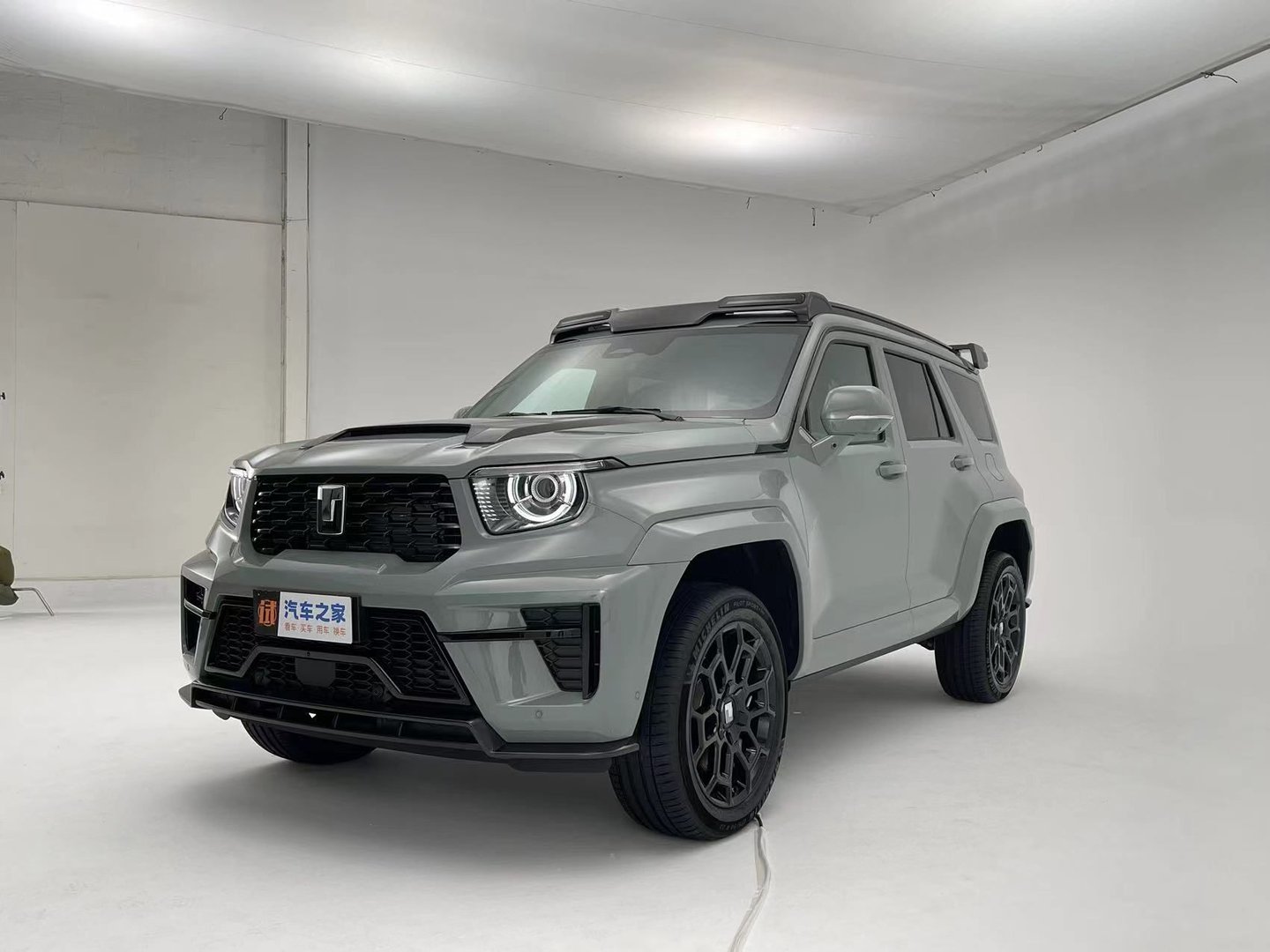 —  SUV 5-doors 