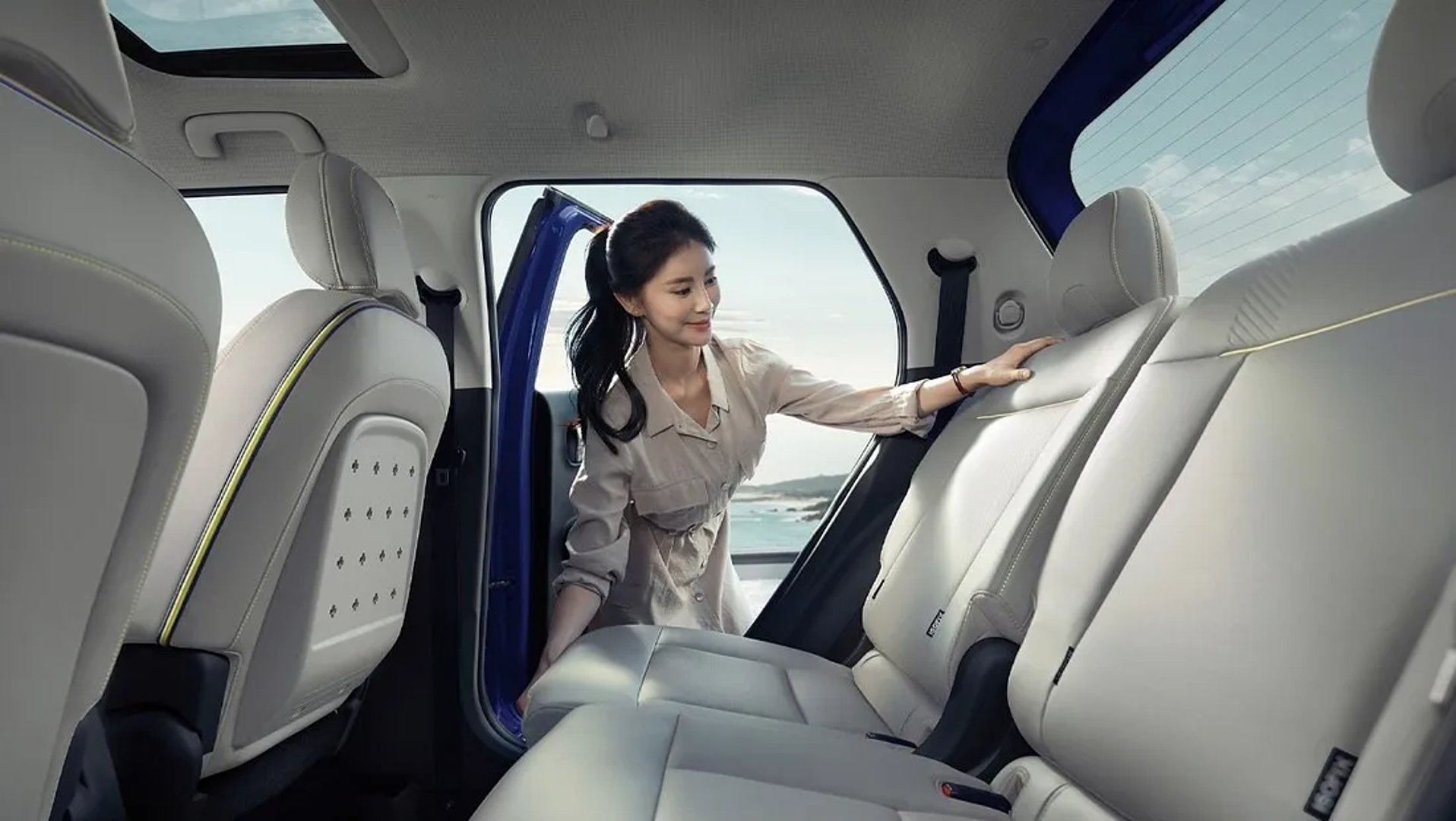 Hyundai_Casper_1_generation__SUV_5-doors__6.jpg