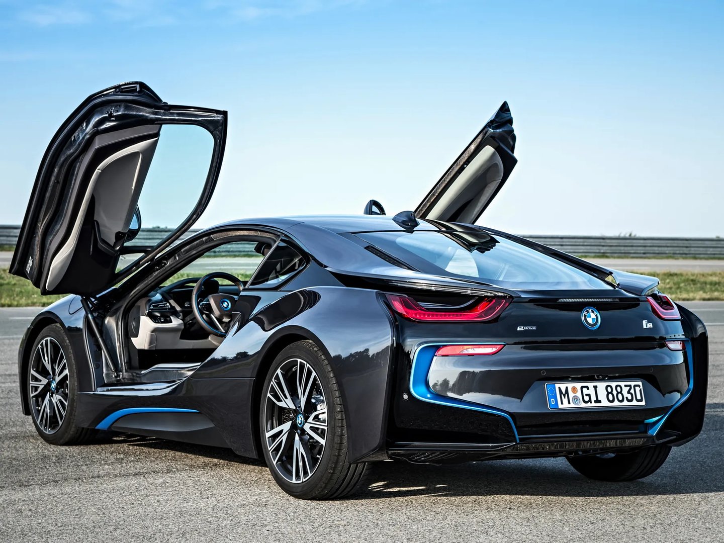 BMW_i8_1_generation__Coupe__11.jpg