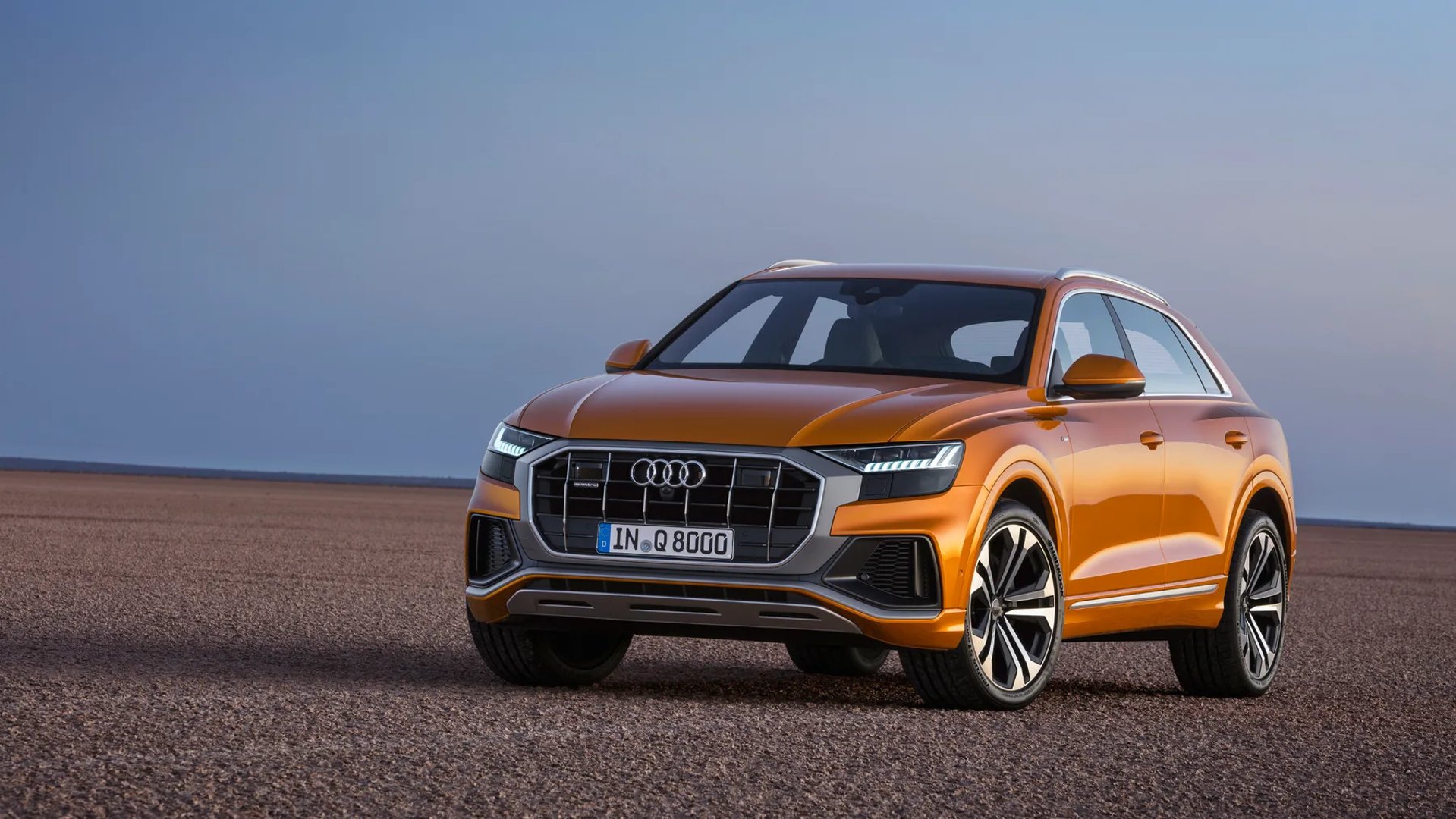 Audi_Q8_1_generation__SUV_5-doors__11.jpg