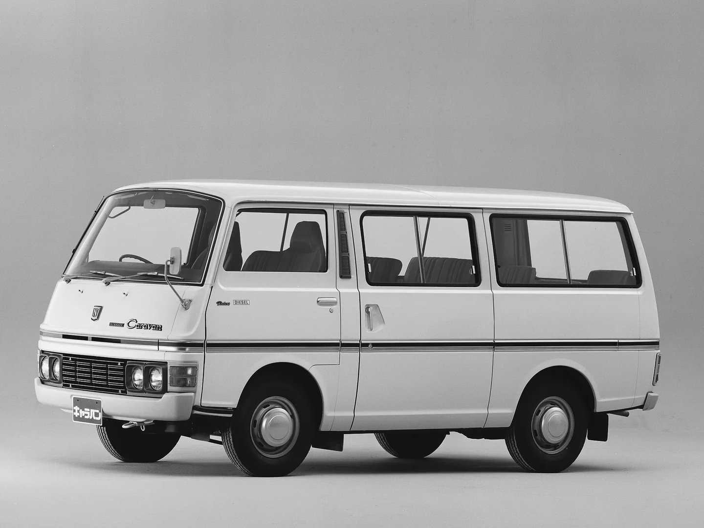 Nissan_Caravan_1_generation__Minivan__1.jpg